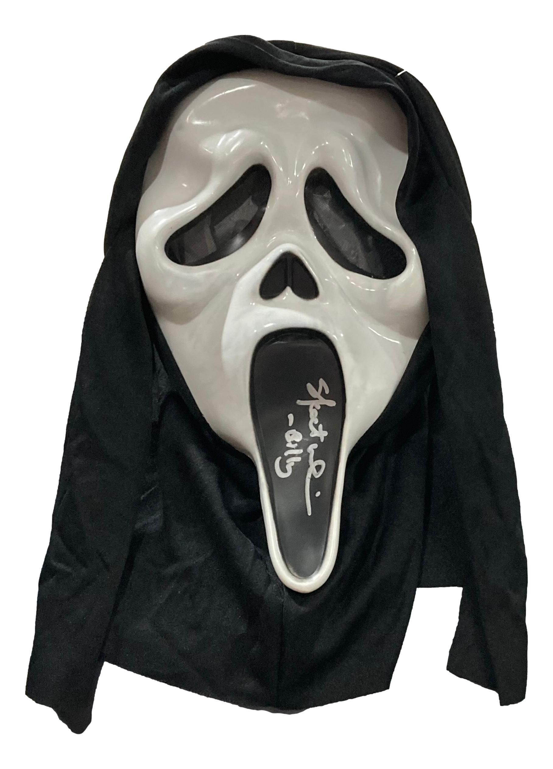 Skeet Ulrich Signed "Scream" Ghostface Mask Inscribed "Billy" (JSA) at PristineAuction.com Skeet Ulrich Signed "Scream" Ghostface Mask Inscribed "Billy" (JSA) at PristineAuction.com