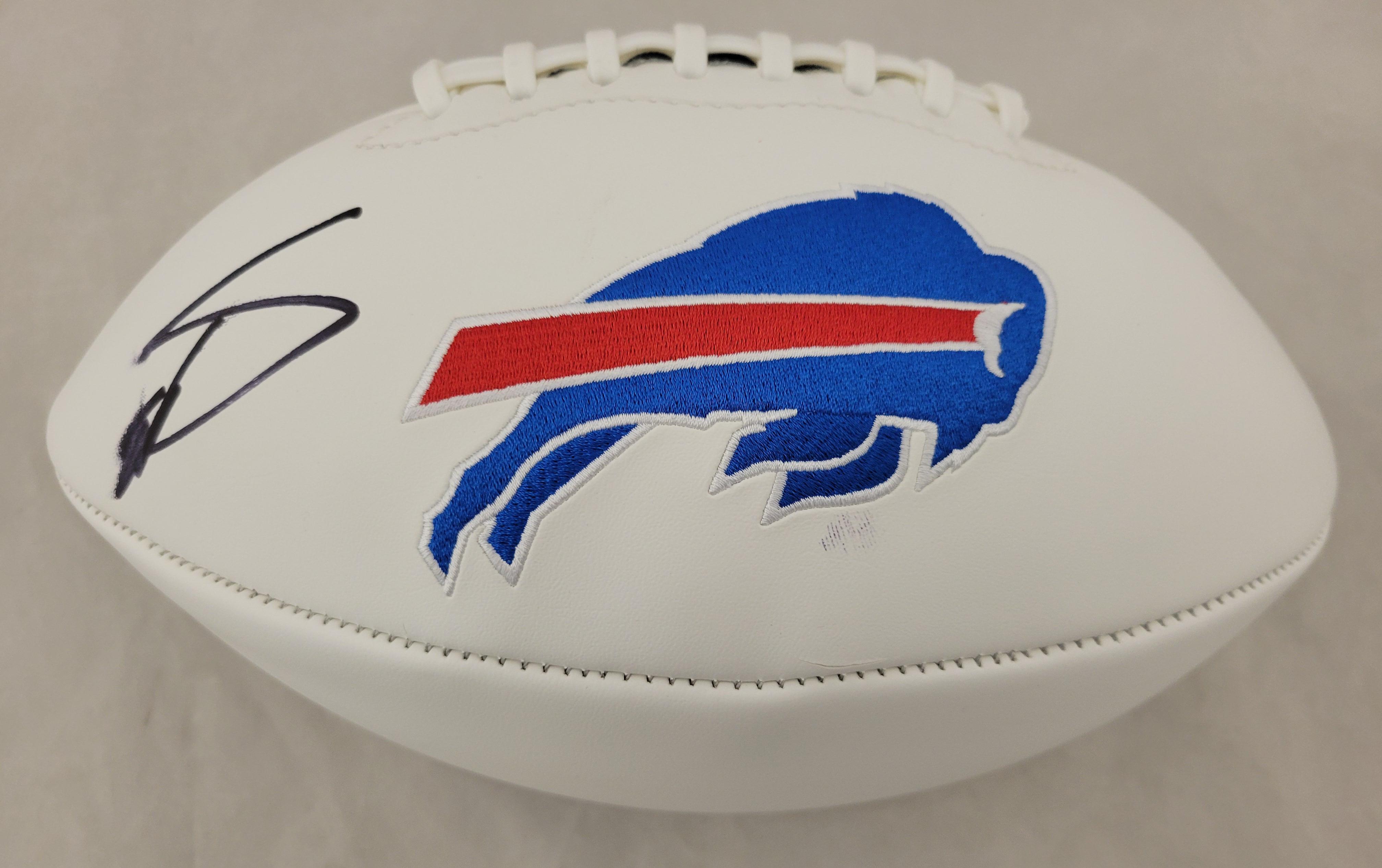 Stefon Diggs Signed Bills Logo Football (Beckett) at PristineAuction.com Stefon Diggs Signed Bills Logo Football (Beckett) at PristineAuction.com