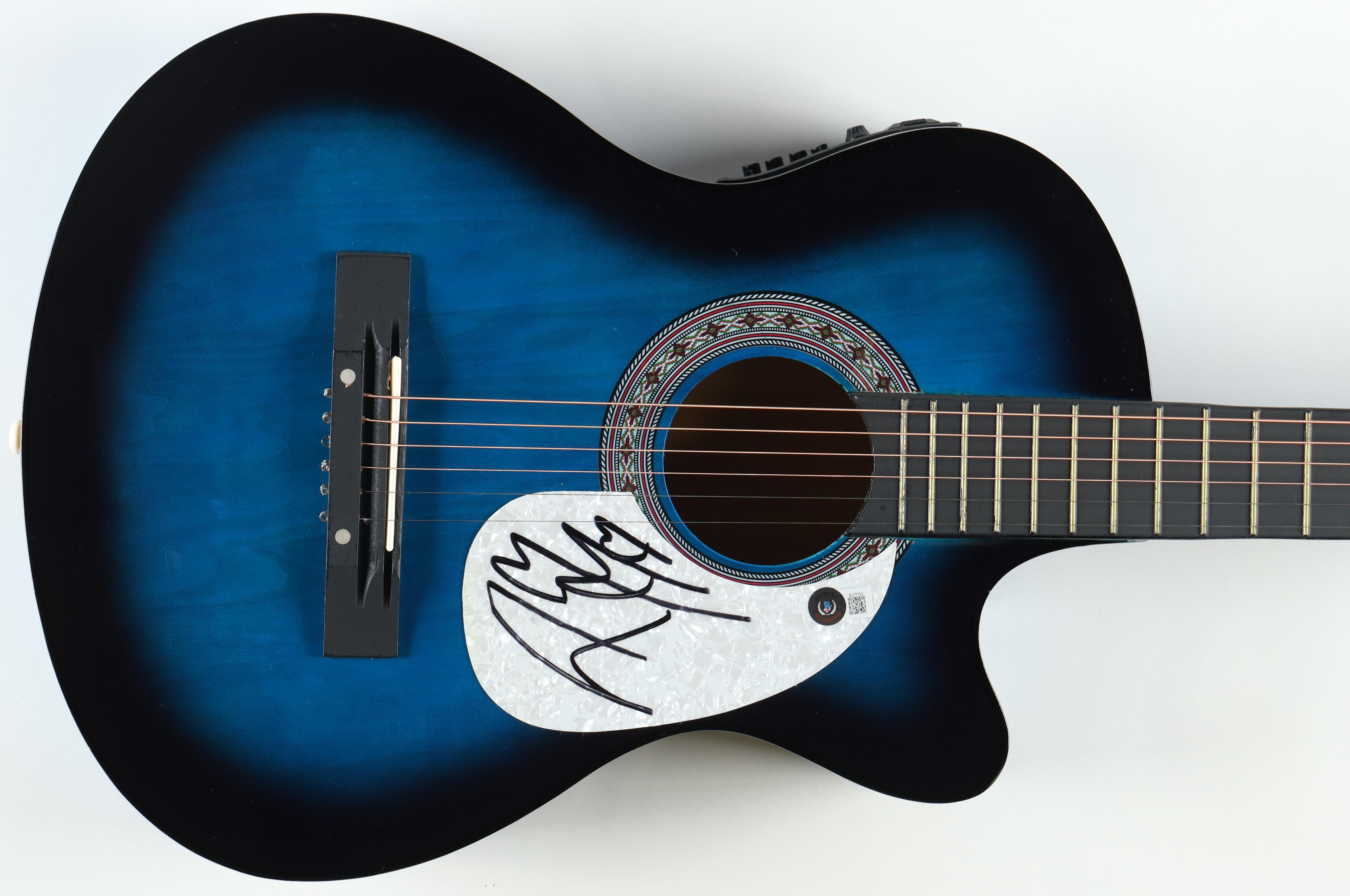 Post Malone Signed 38" Acoustic Guitar (Beckett) at PristineAuction.com Post Malone Signed 38" Acoustic Guitar (Beckett) at PristineAuction.com