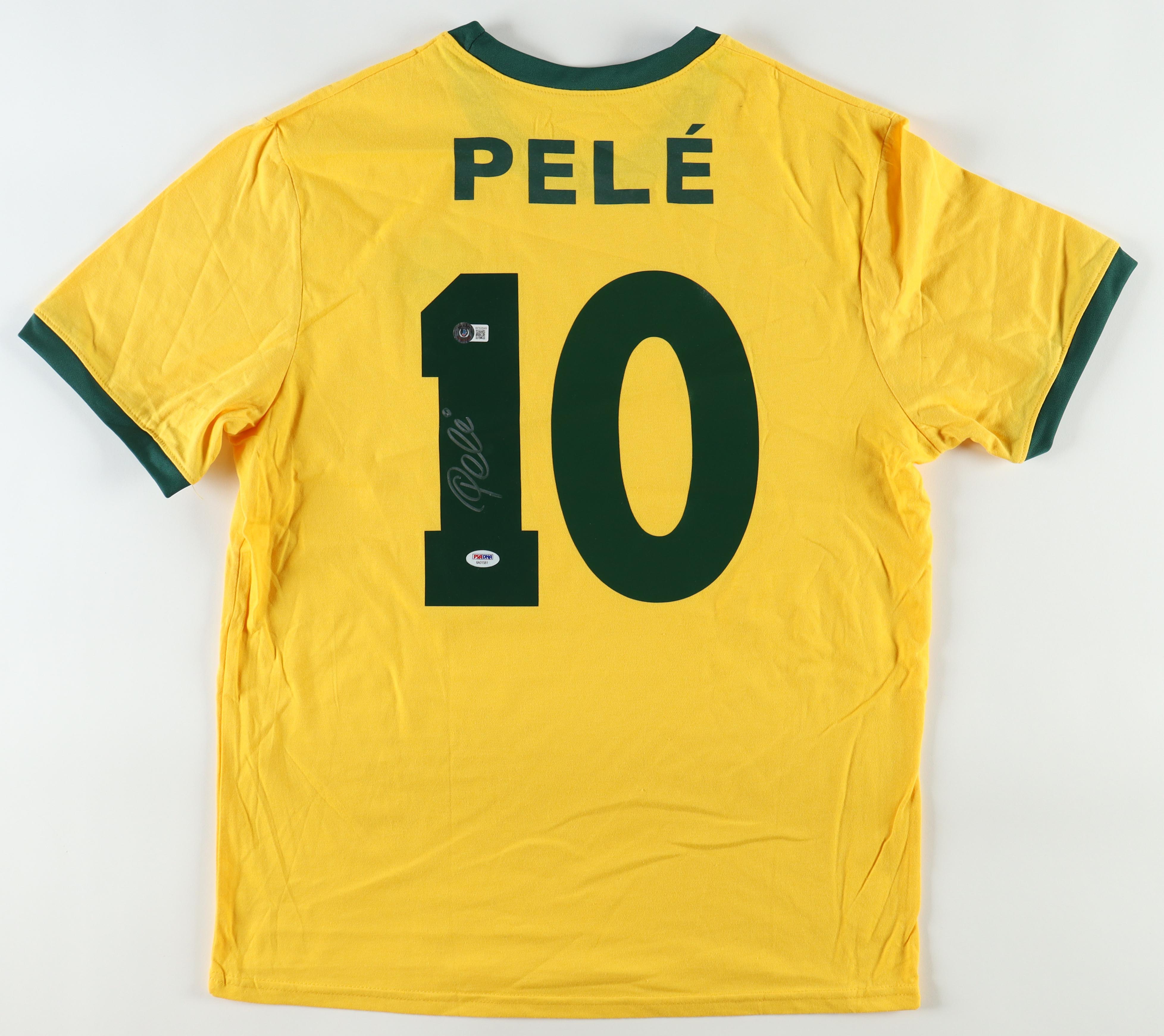 Pele Signed Jersey (Beckett & PSA) at PristineAuction.com Pele Signed Jersey (Beckett & PSA) at PristineAuction.com