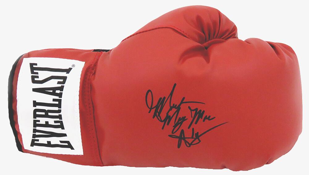 Marlon Starling Signed Everlast Boxing Glove Inscribed "Magic Man" (Schwartz) at PristineAuction.com Marlon Starling Signed Everlast Boxing Glove Inscribed "Magic Man" (Schwartz) at PristineAuction.com