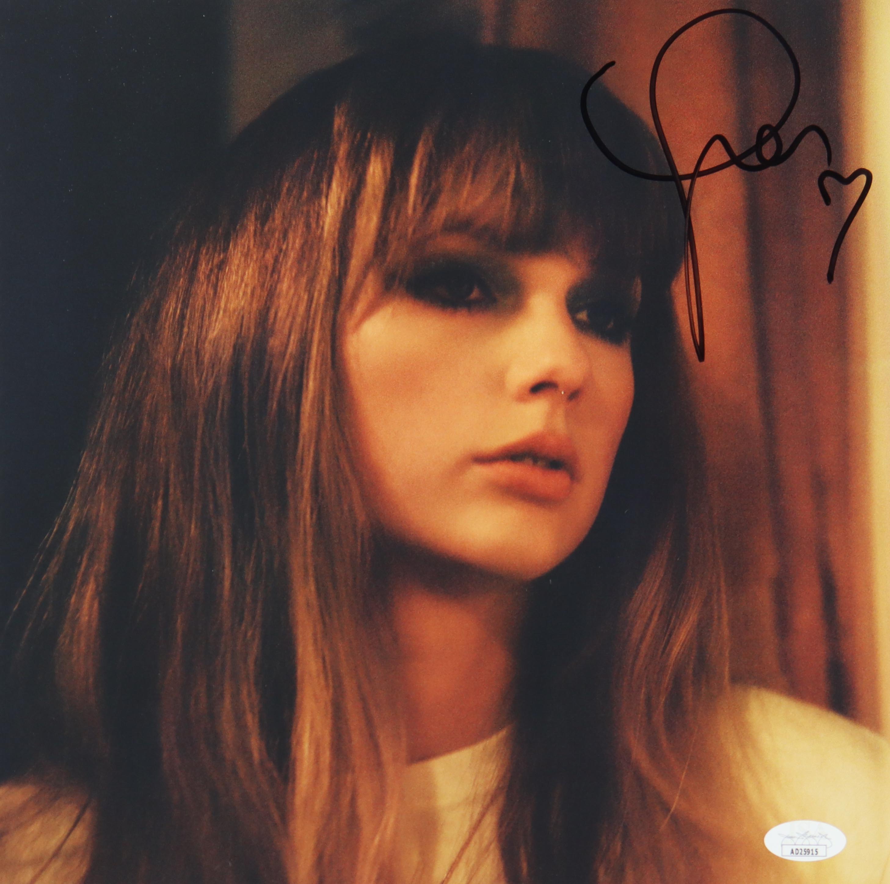 Taylor Swift Signed "Midnights" Vinyl Record Album Insert (JSA) at PristineAuction.com Taylor Swift Signed "Midnights" Vinyl Record Album Insert (JSA) at PristineAuction.com