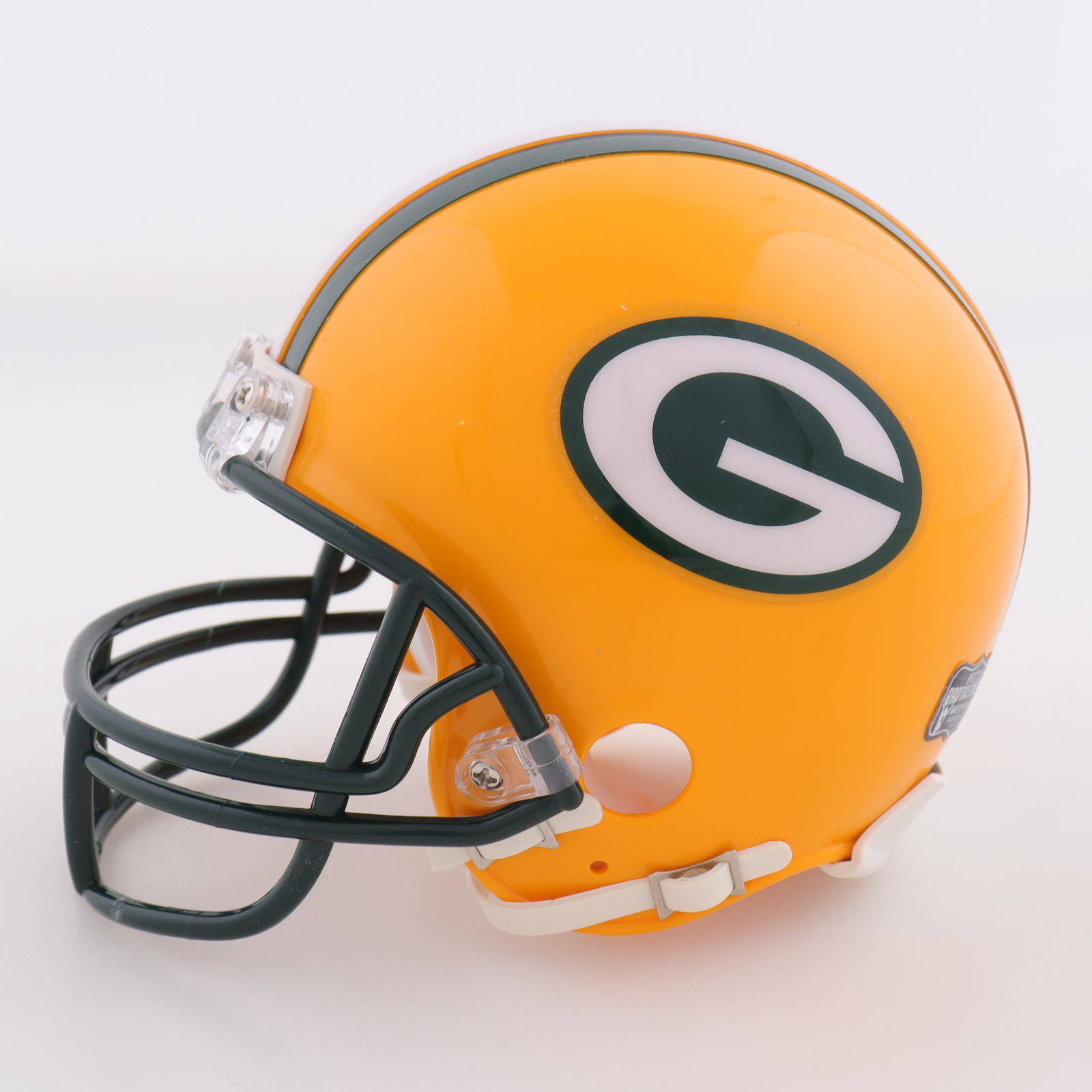 Brett Favre Signed Packers Mini Helmet (Schwartz) at PristineAuction.com Brett Favre Signed Packers Mini Helmet (Schwartz) at PristineAuction.com