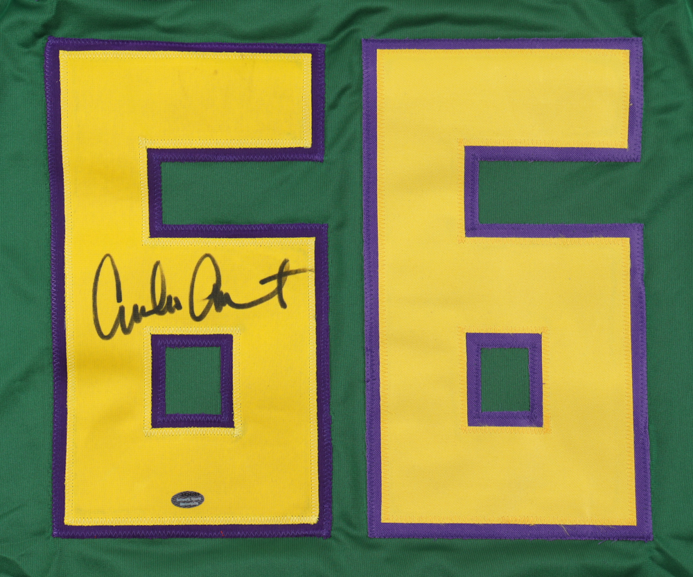 Emilio Estevez Signed Jersey (Schwartz) at PristineAuction.com Emilio Estevez Signed Jersey (Schwartz) at PristineAuction.com