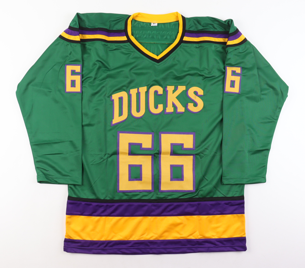 Emilio Estevez Signed Jersey (Schwartz) at PristineAuction.com Emilio Estevez Signed Jersey (Schwartz) at PristineAuction.com