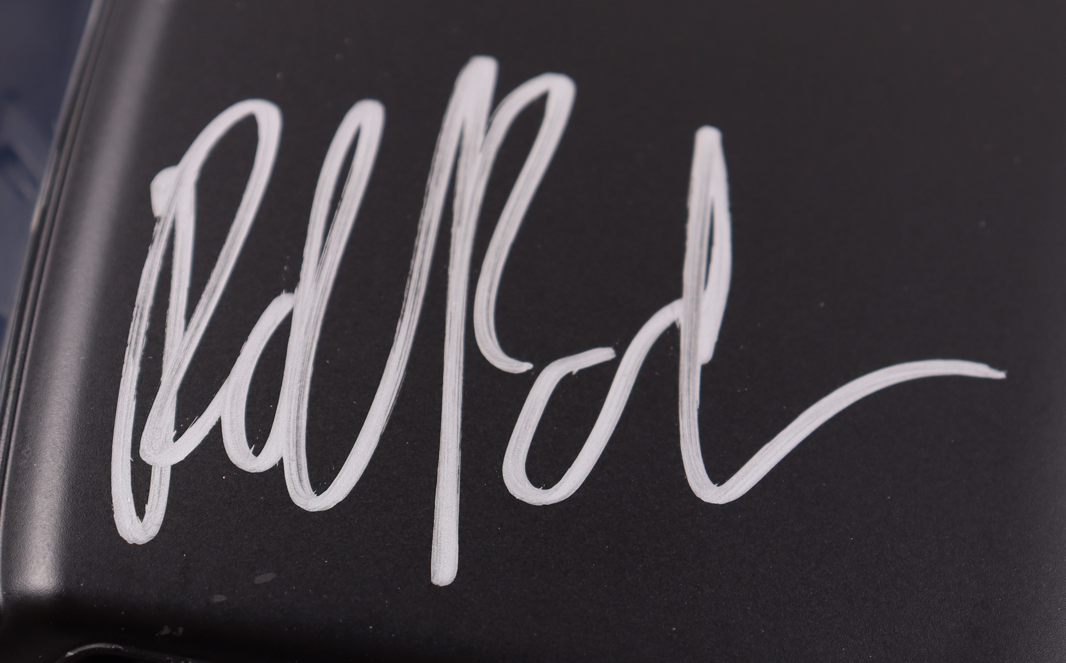 Robert Pattinson Signed Jada 2022 The Batman 1:18 Scale Diecast Batmobile (Celebrity Authentics) at PristineAuction.com Robert Pattinson Signed Jada 2022 The Batman 1:18 Scale Diecast Batmobile (Celebrity Authentics) at PristineAuction.com