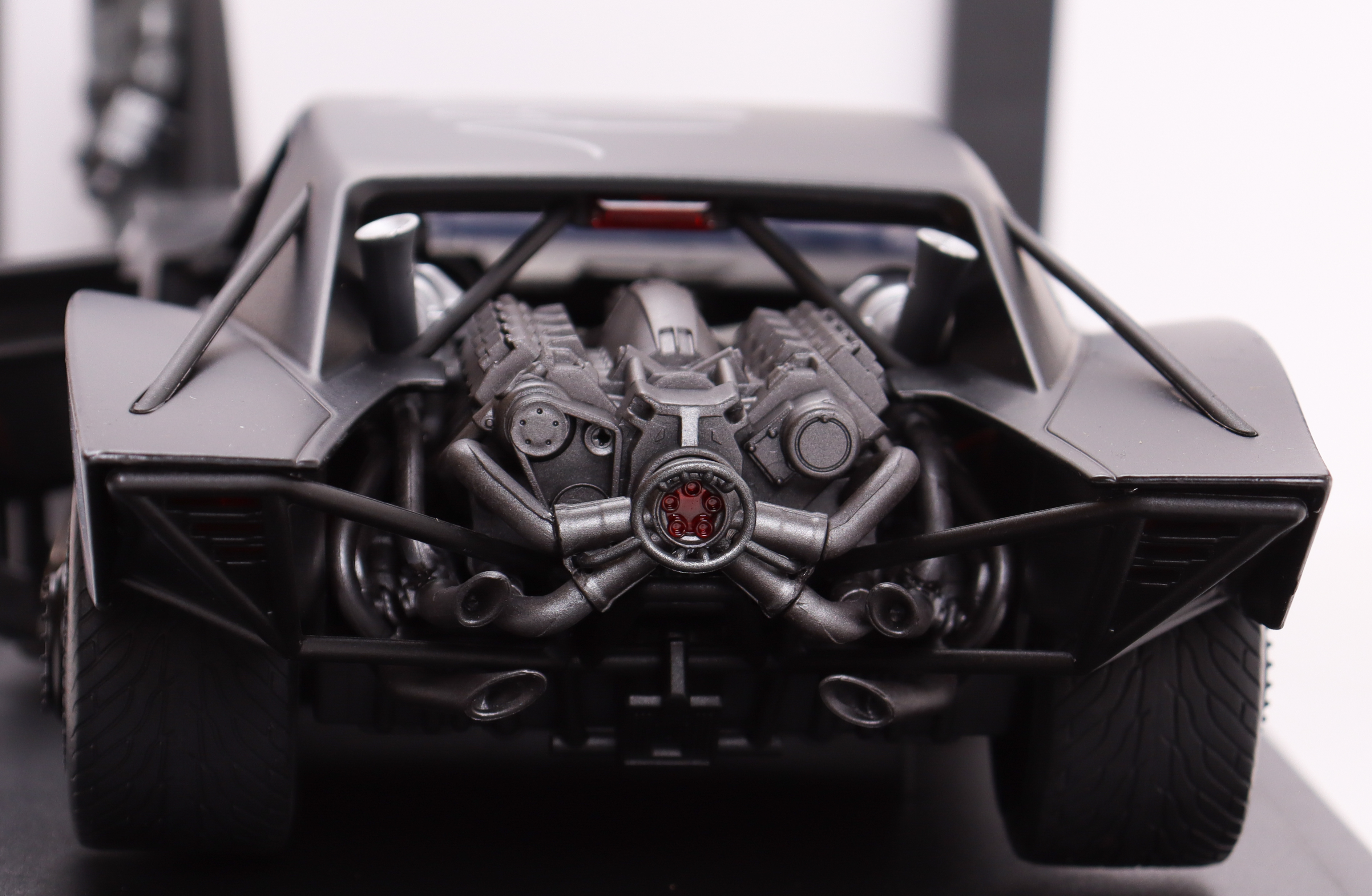 Robert Pattinson Signed Jada 2022 The Batman 1:18 Scale Diecast Batmobile (Celebrity Authentics) at PristineAuction.com Robert Pattinson Signed Jada 2022 The Batman 1:18 Scale Diecast Batmobile (Celebrity Authentics) at PristineAuction.com