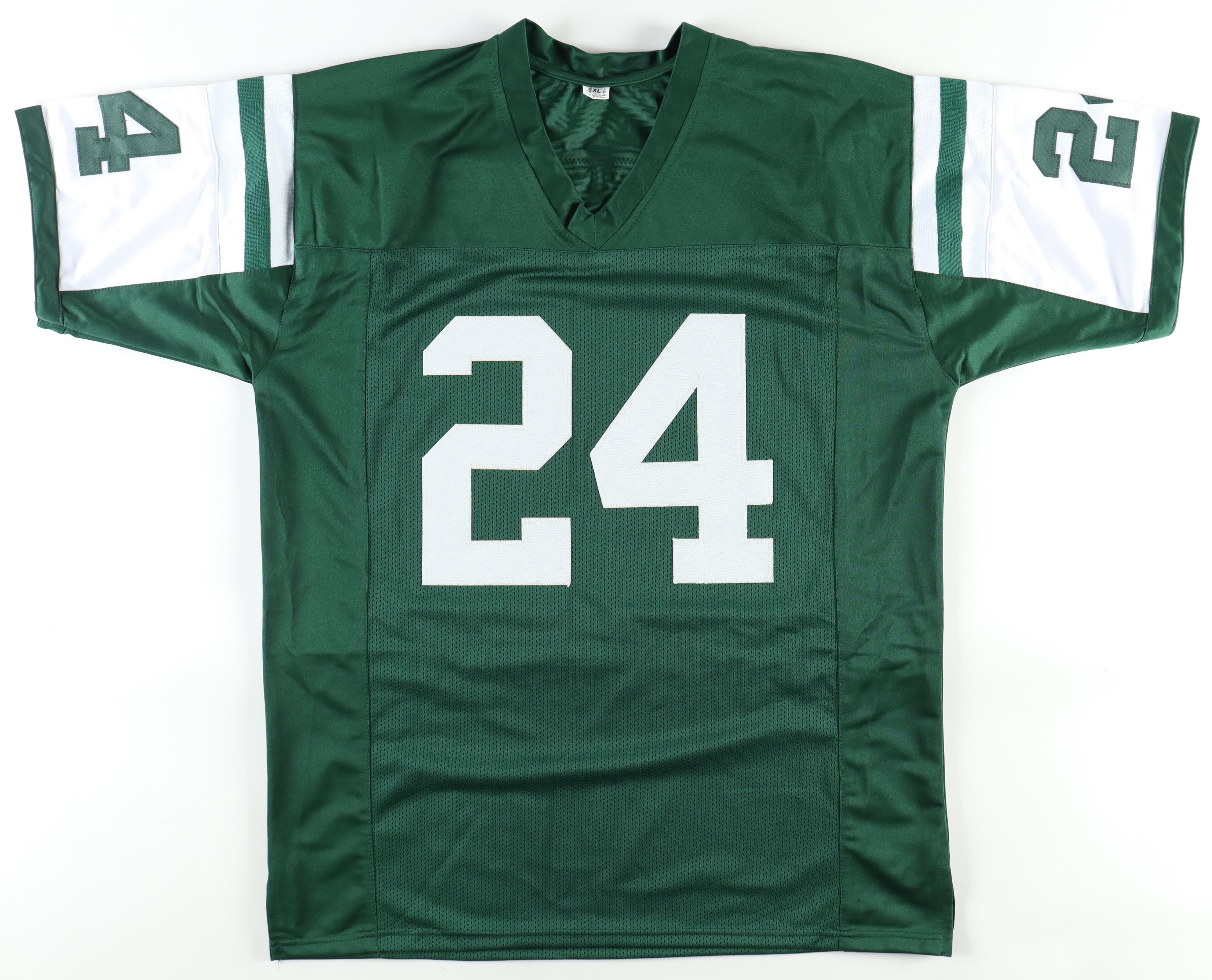 Darrelle Revis Signed Jersey (Beckett) at PristineAuction.com Darrelle Revis Signed Jersey (Beckett) at PristineAuction.com