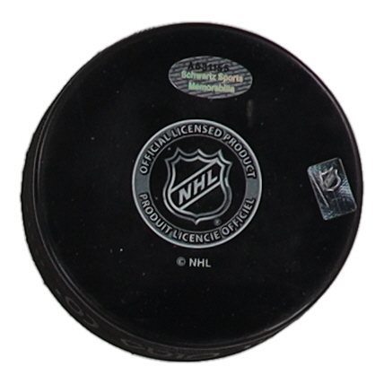 Jeremy Roenick Signed Blackhawks Logo Hockey Puck Inscribed "513 Goals" (Schwartz) at PristineAuction.com Jeremy Roenick Signed Blackhawks Logo Hockey Puck Inscribed "513 Goals" (Schwartz) at PristineAuction.com