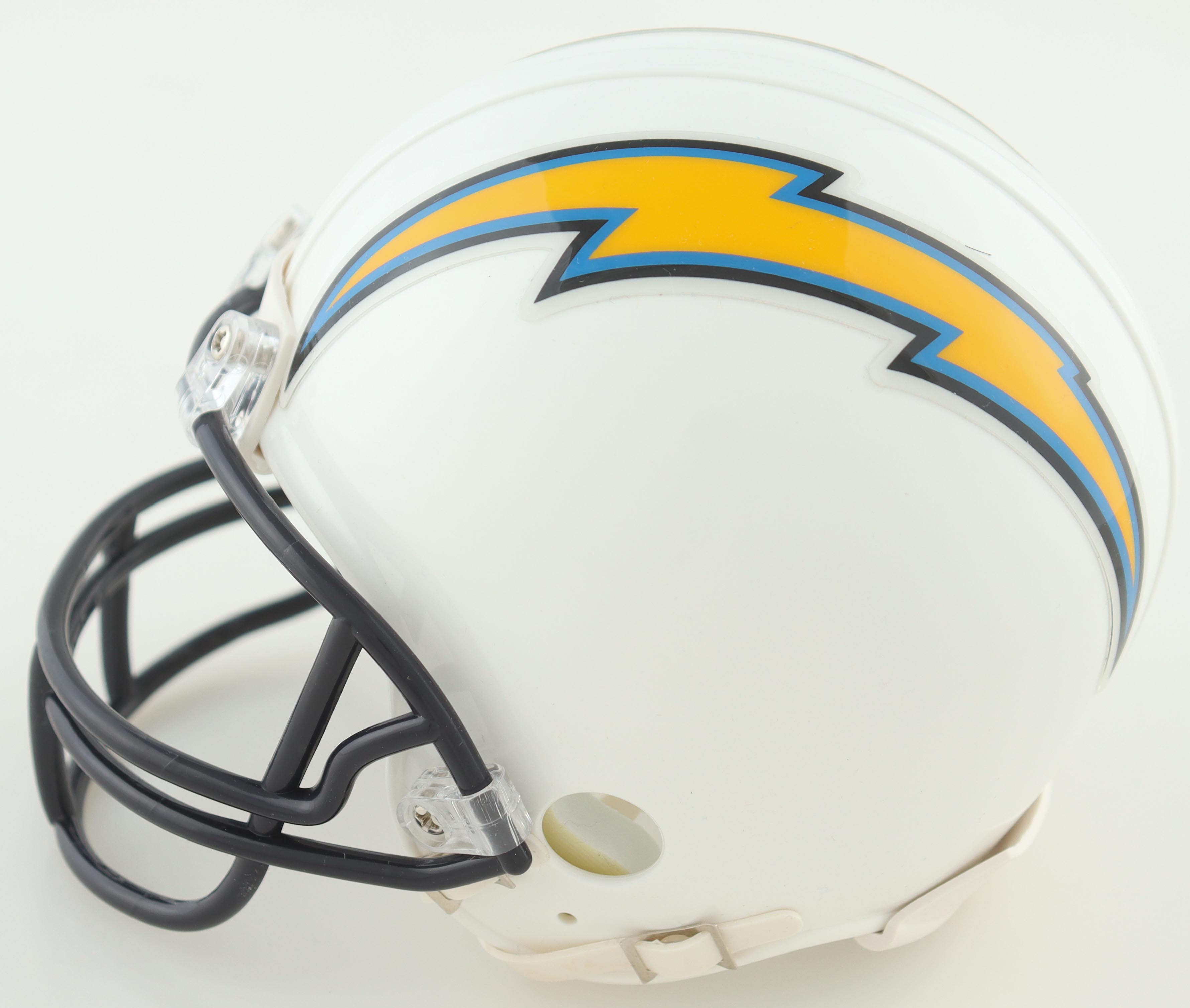 LaDainian Tomlinson Signed Chargers Mini Helmet Inscribed "HOF 17" (Beckett) at PristineAuction.com LaDainian Tomlinson Signed Chargers Mini Helmet Inscribed "HOF 17" (Beckett) at PristineAuction.com