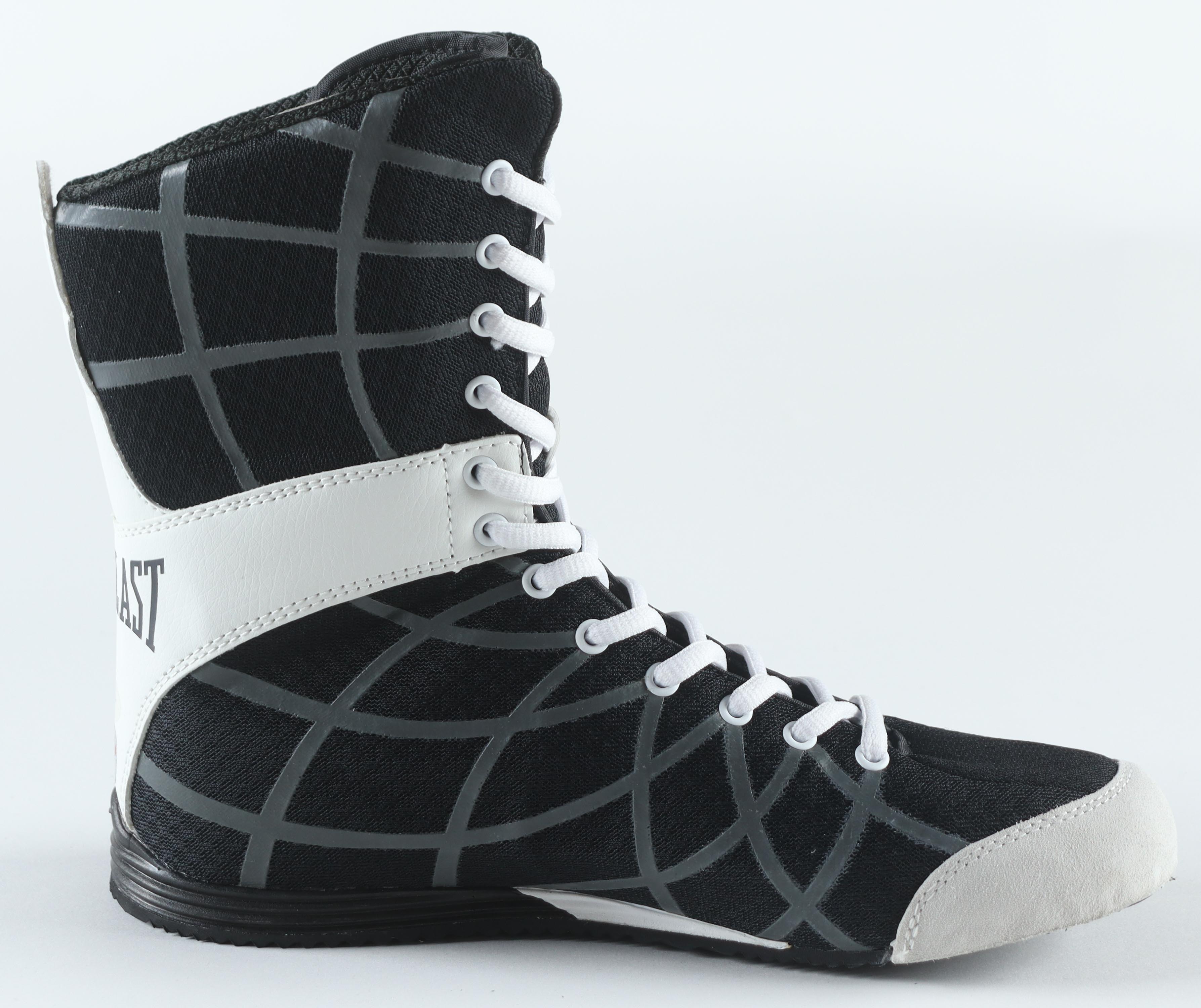 Mike Tyson Signed Everlast Boxing Boot With Acrylic Display Case (PSA & Tyson) at PristineAuction.com Mike Tyson Signed Everlast Boxing Boot With Acrylic Display Case (PSA & Tyson) at PristineAuction.com