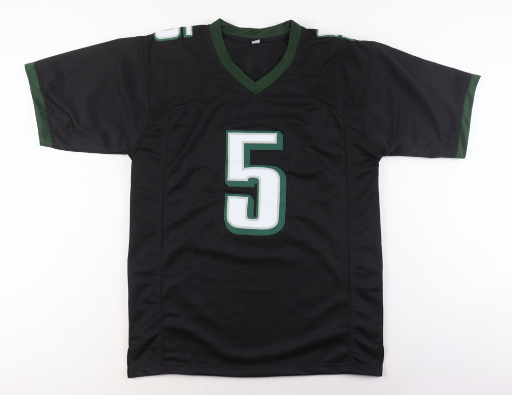 Donovan McNabb Signed Jersey (Beckett) at PristineAuction.com Donovan McNabb Signed Jersey (Beckett) at PristineAuction.com