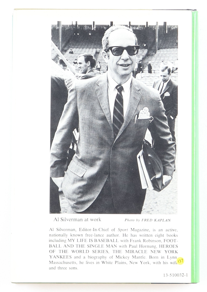 Joe DiMaggio Signed "The Golden Year, 1941" Hardcover Book (JSA) at PristineAuction.com Joe DiMaggio Signed "The Golden Year, 1941" Hardcover Book (JSA) at PristineAuction.com