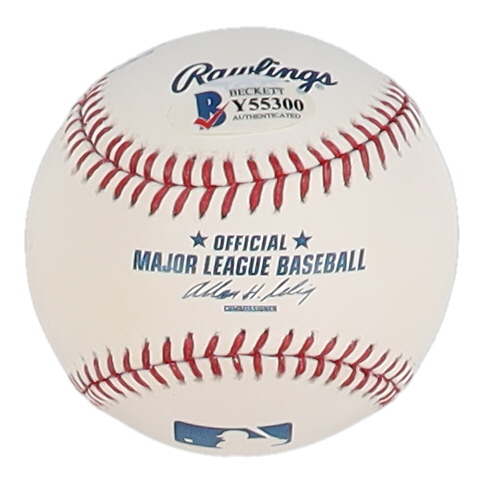 Frank Robinson Signed OML Baseball Inscribed "HOF 82" (Beckett) at PristineAuction.com Frank Robinson Signed OML Baseball Inscribed "HOF 82" (Beckett) at PristineAuction.com