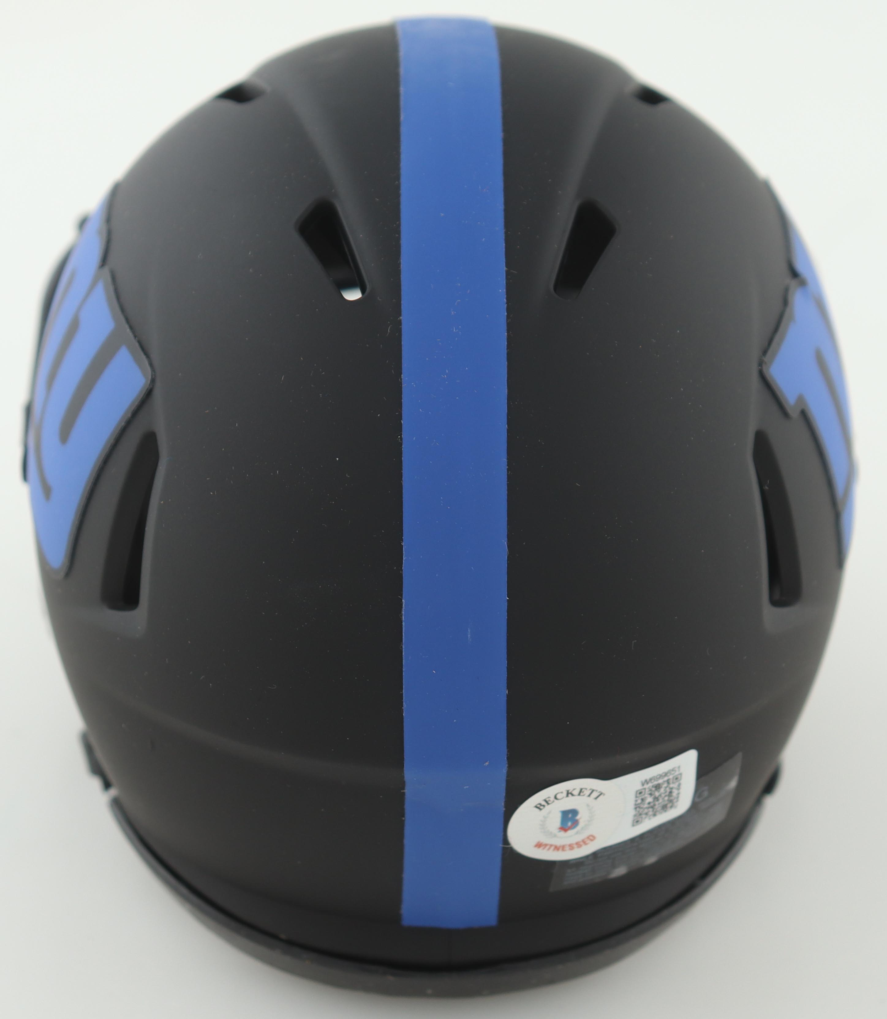 Saquon Barkley Signed Giants Eclipse Alternate Speed Mini Helmet (Beckett) at PristineAuction.com Saquon Barkley Signed Giants Eclipse Alternate Speed Mini Helmet (Beckett) at PristineAuction.com