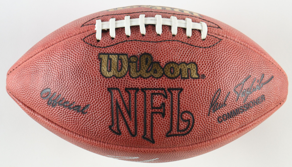 Ballon De Football NFL Wilson Dédicacé Par Peyton Manning (Colts D'Indianapolis) - État Quasi Neuf