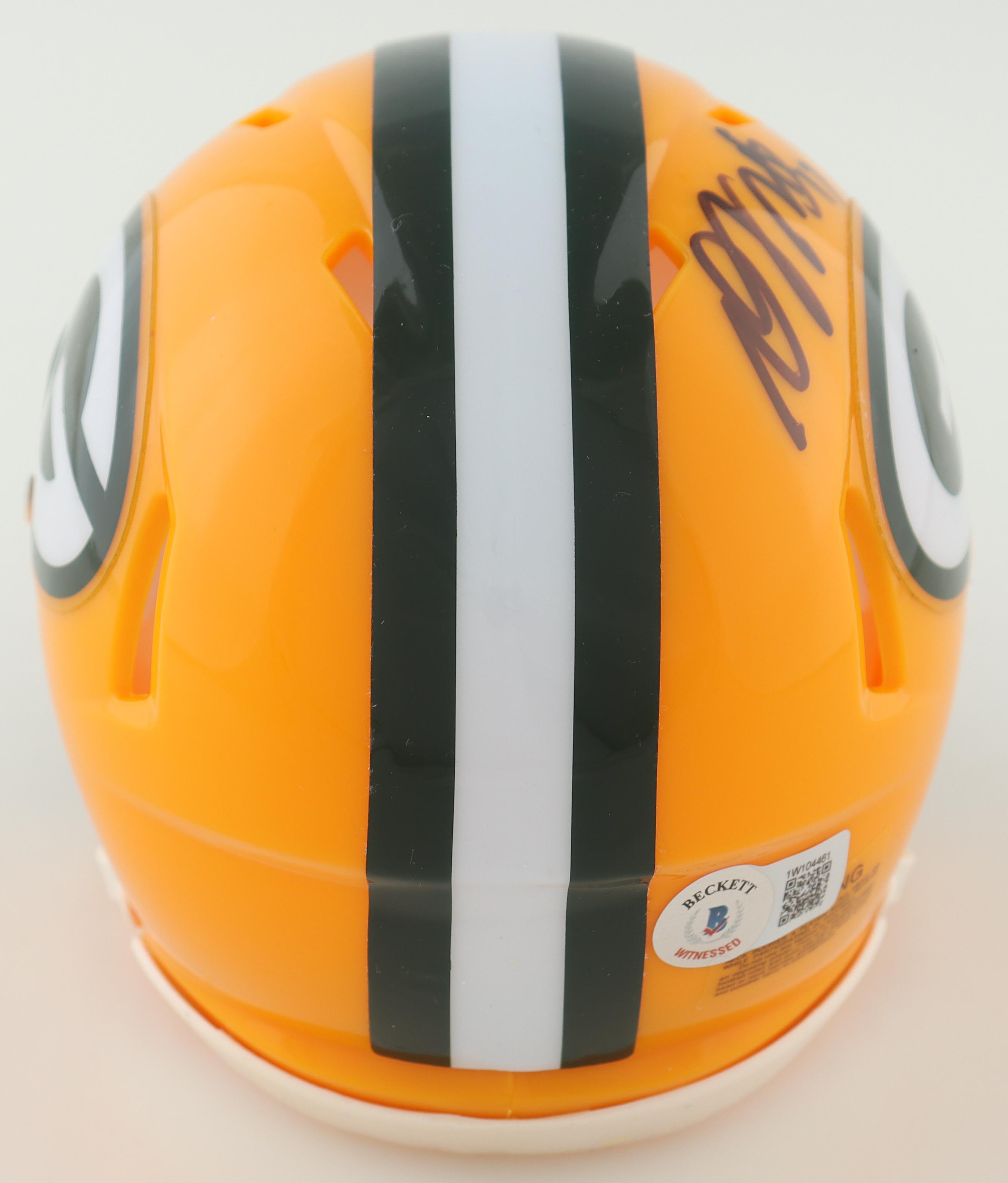 Davante Adams Signed Packers Mini Helmet (Beckett) at PristineAuction.com Davante Adams Signed Packers Mini Helmet (Beckett) at PristineAuction.com