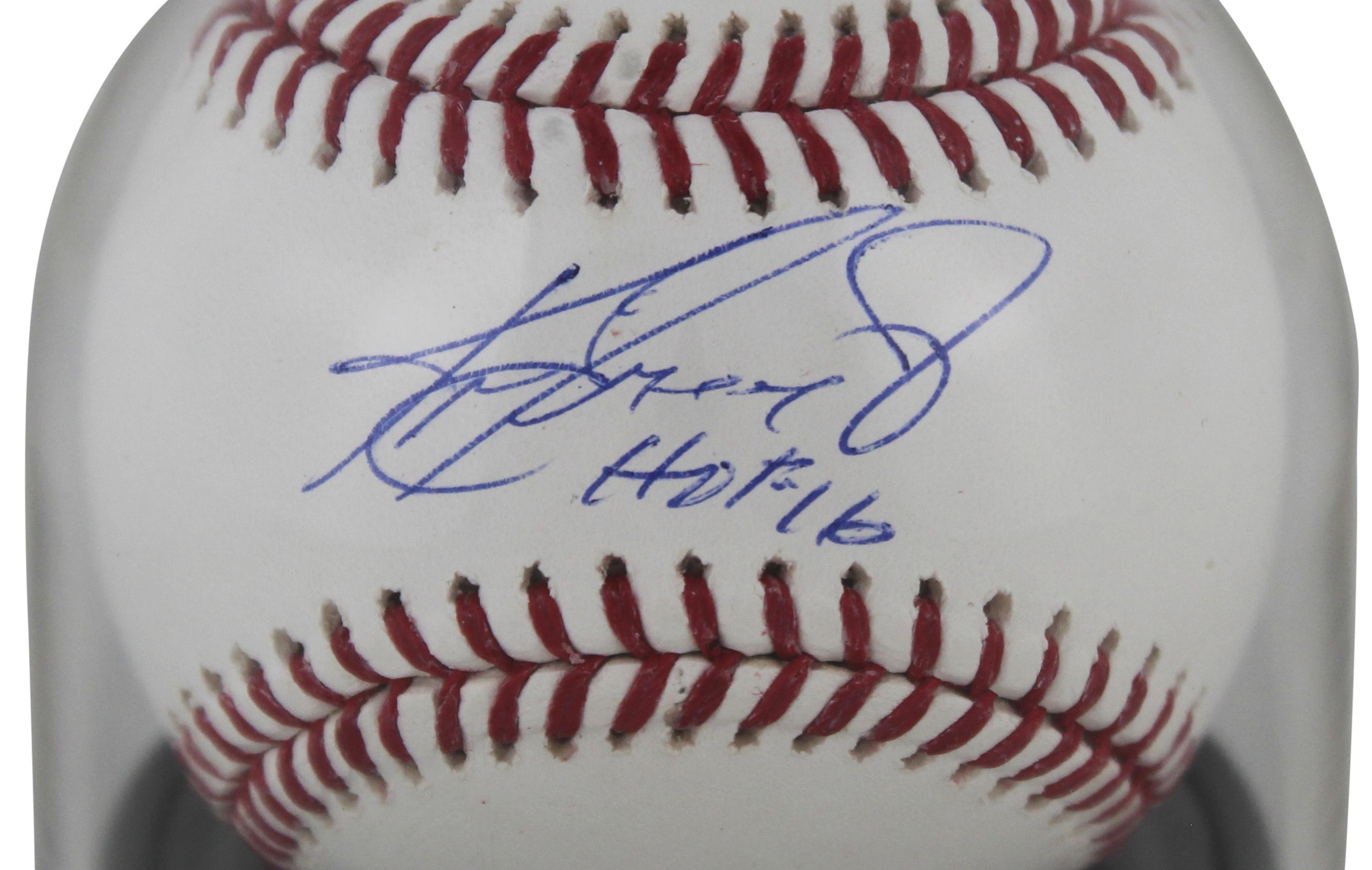 Ken Griffey Jr. Signed OML Baseball Inscribed "HOF 16" (BGS | Autograph Graded 10) at PristineAuction.com Ken Griffey Jr. Signed OML Baseball Inscribed "HOF 16" (BGS | Autograph Graded 10) at PristineAuction.com