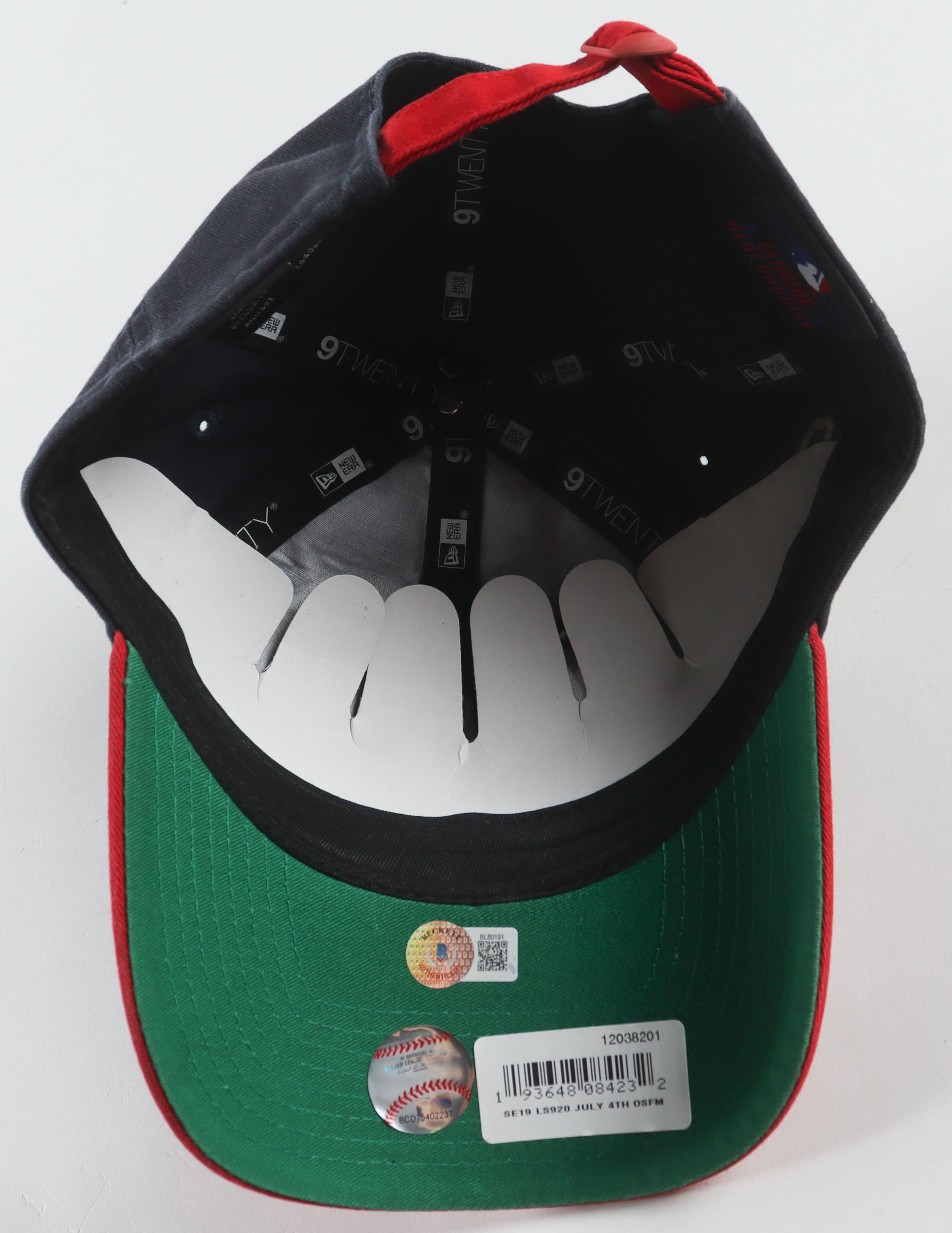 Kevin Youkilis Signed Red Sox 2007 World Series Baseball & Red Sox Logo New Era Adjustable Hat with Commemorative Display Case (Beckett & Beckett) at PristineAuction.com Kevin Youkilis Signed Red Sox 2007 World Series Baseball & Red Sox Logo New Era Adjustable Hat with Commemorative Display Case (Beckett & Beckett) at PristineAuction.com