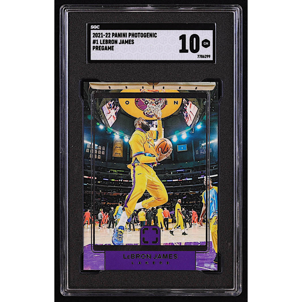 LeBron James 2021-22 Panini PhotoGenic Pregame #1 (SGC 10 