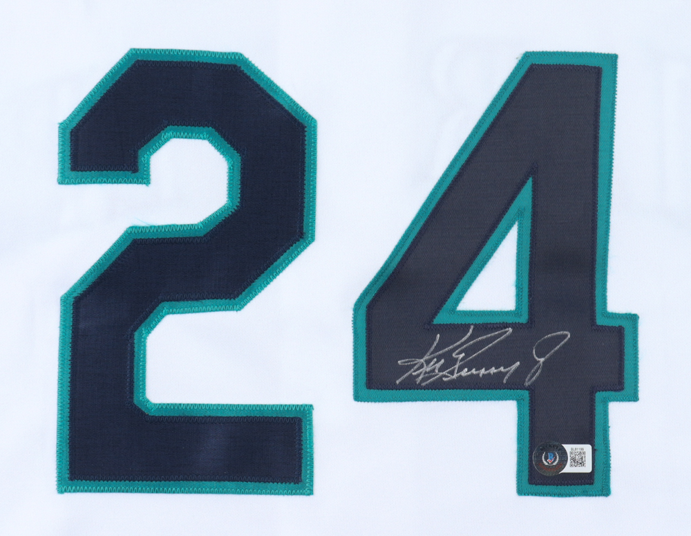 Ken Griffey Jr. Signed Mariners Jersey (Beckett) at PristineAuction.com Ken Griffey Jr. Signed Mariners Jersey (Beckett) at PristineAuction.com