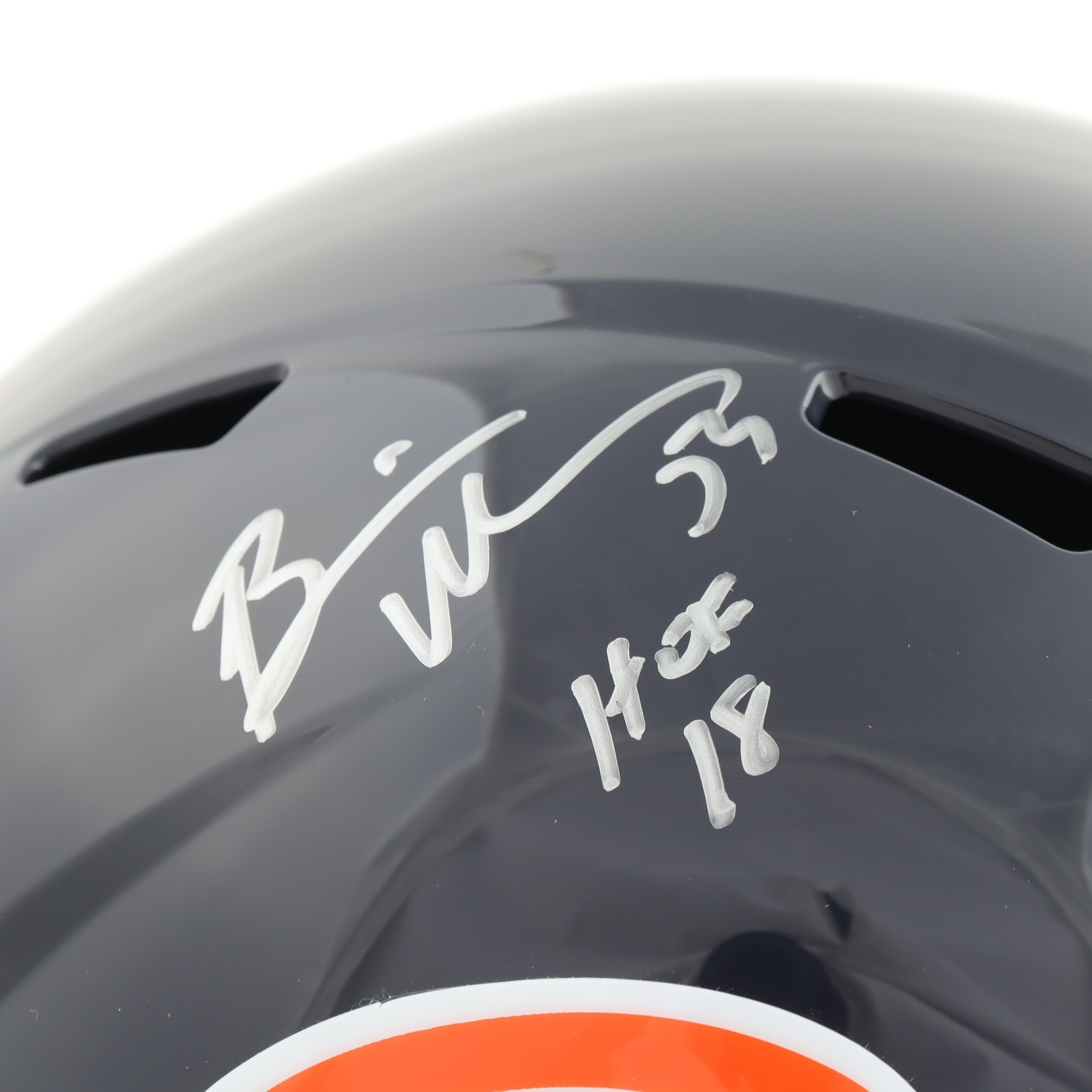 Brian Urlacher Signed Bears Full-Size Speed Helmet Inscribed "HOF 18" (Beckett) at PristineAuction.com Brian Urlacher Signed Bears Full-Size Speed Helmet Inscribed "HOF 18" (Beckett) at PristineAuction.com