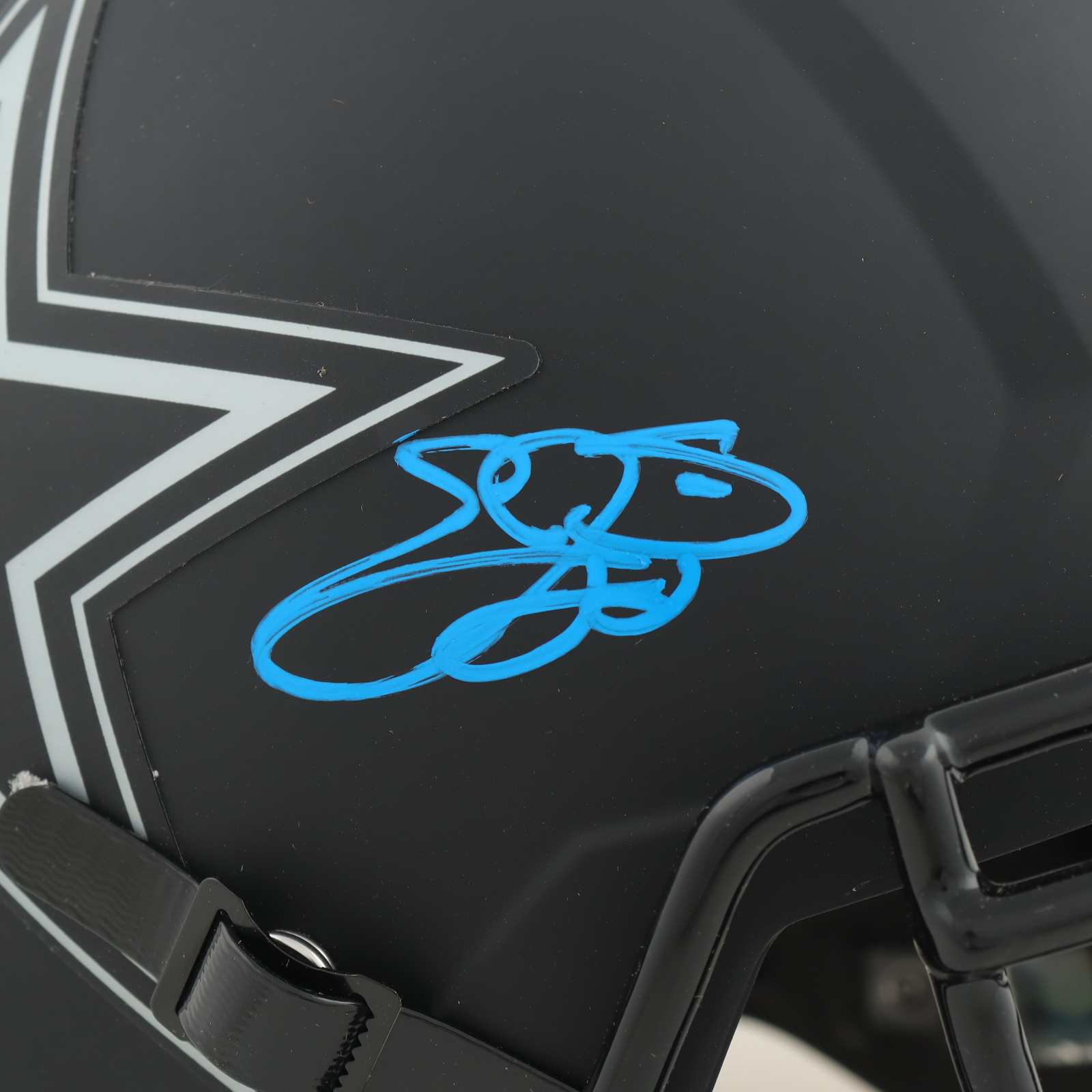 Emmitt Smith Signed Cowboys Full-Size Eclipse Alternate Speed Helmet (Beckett & Prova) at PristineAuction.com Emmitt Smith Signed Cowboys Full-Size Eclipse Alternate Speed Helmet (Beckett & Prova) at PristineAuction.com