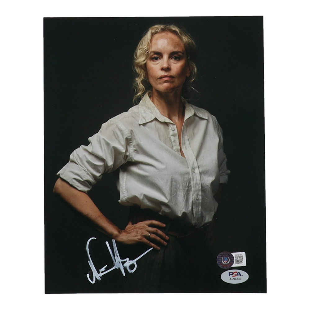 Nina Hoss Signed "The Defeated" 8x10 Photo (Beckett) | Pristine Auction
