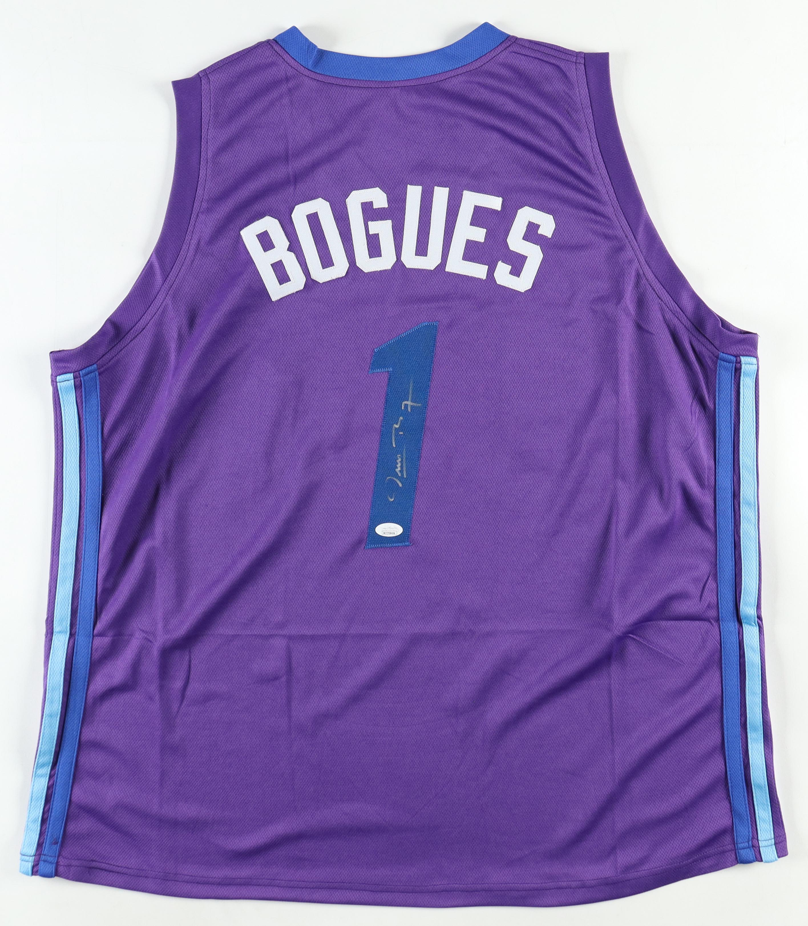 Muggsy Bogues Signed Jersey (JSA) at PristineAuction.com Muggsy Bogues Signed Jersey (JSA) at PristineAuction.com