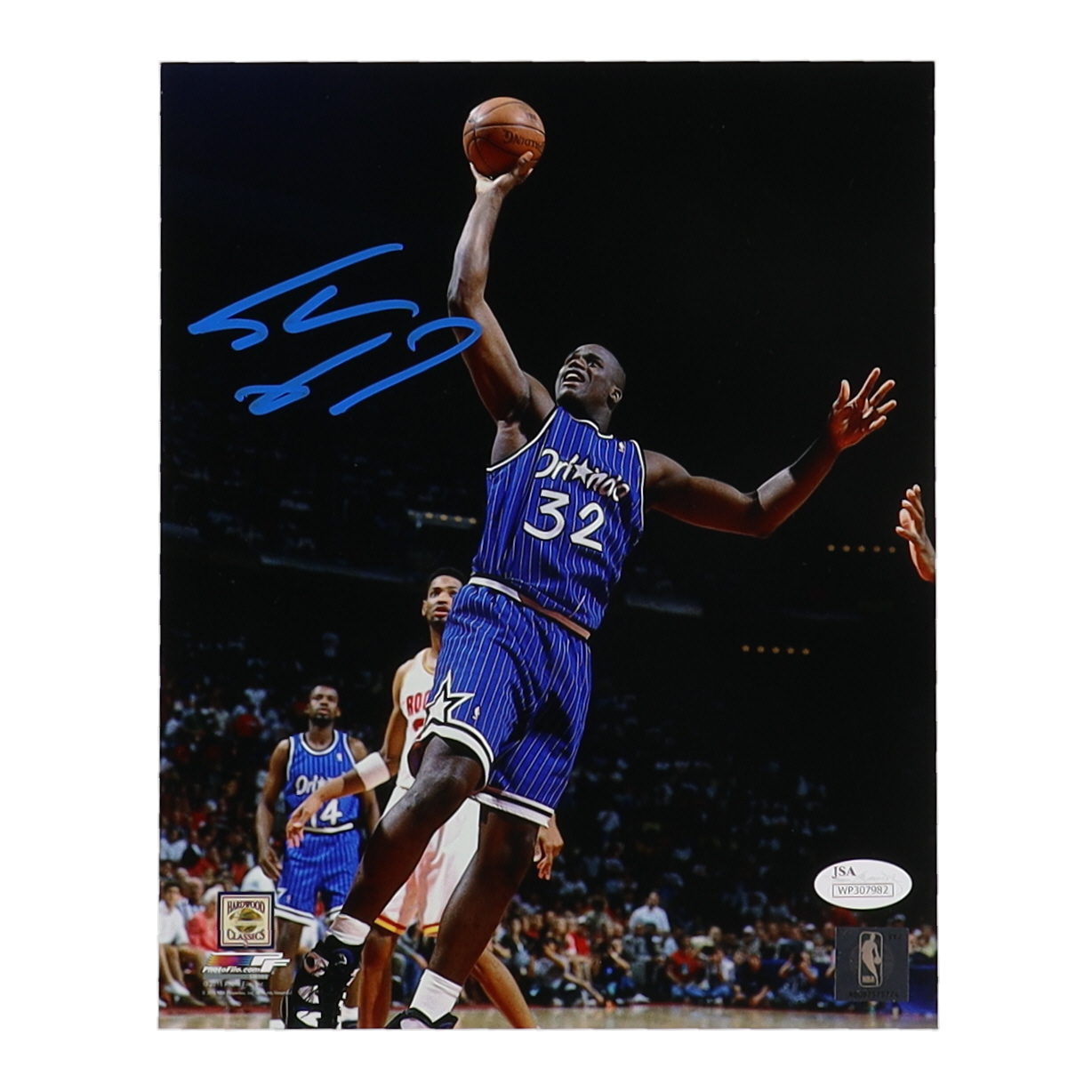 Shaquille O'Neal Signed Magic 8x10 Photo (JSA) at PristineAuction.com Shaquille O'Neal Signed Magic 8x10 Photo (JSA) at PristineAuction.com