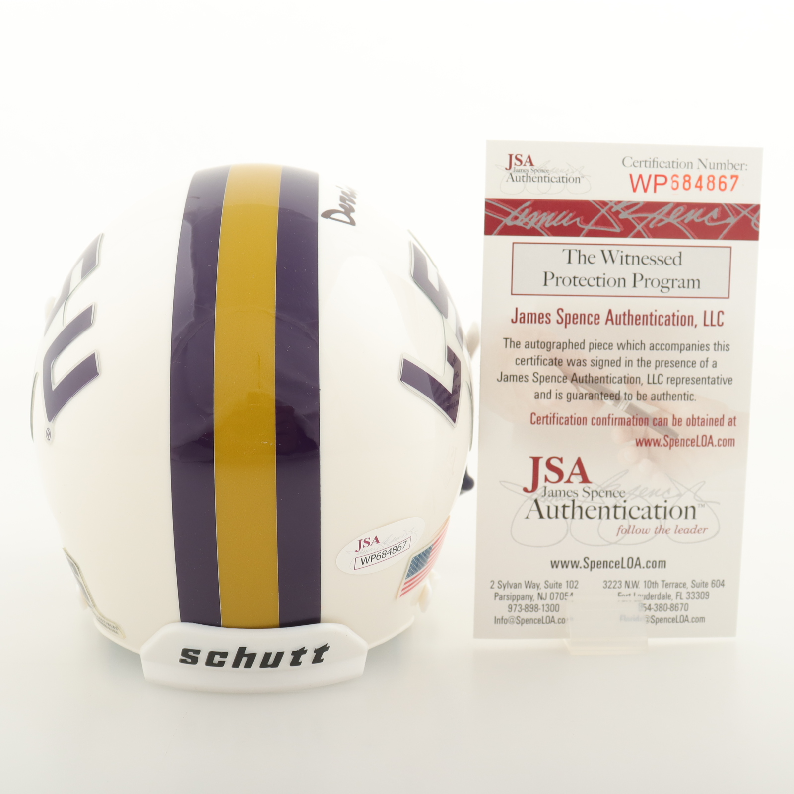 Derrius Guice Signed LSU Tigers Mini Helmet (JSA) at PristineAuction.com Derrius Guice Signed LSU Tigers Mini Helmet (JSA) at PristineAuction.com