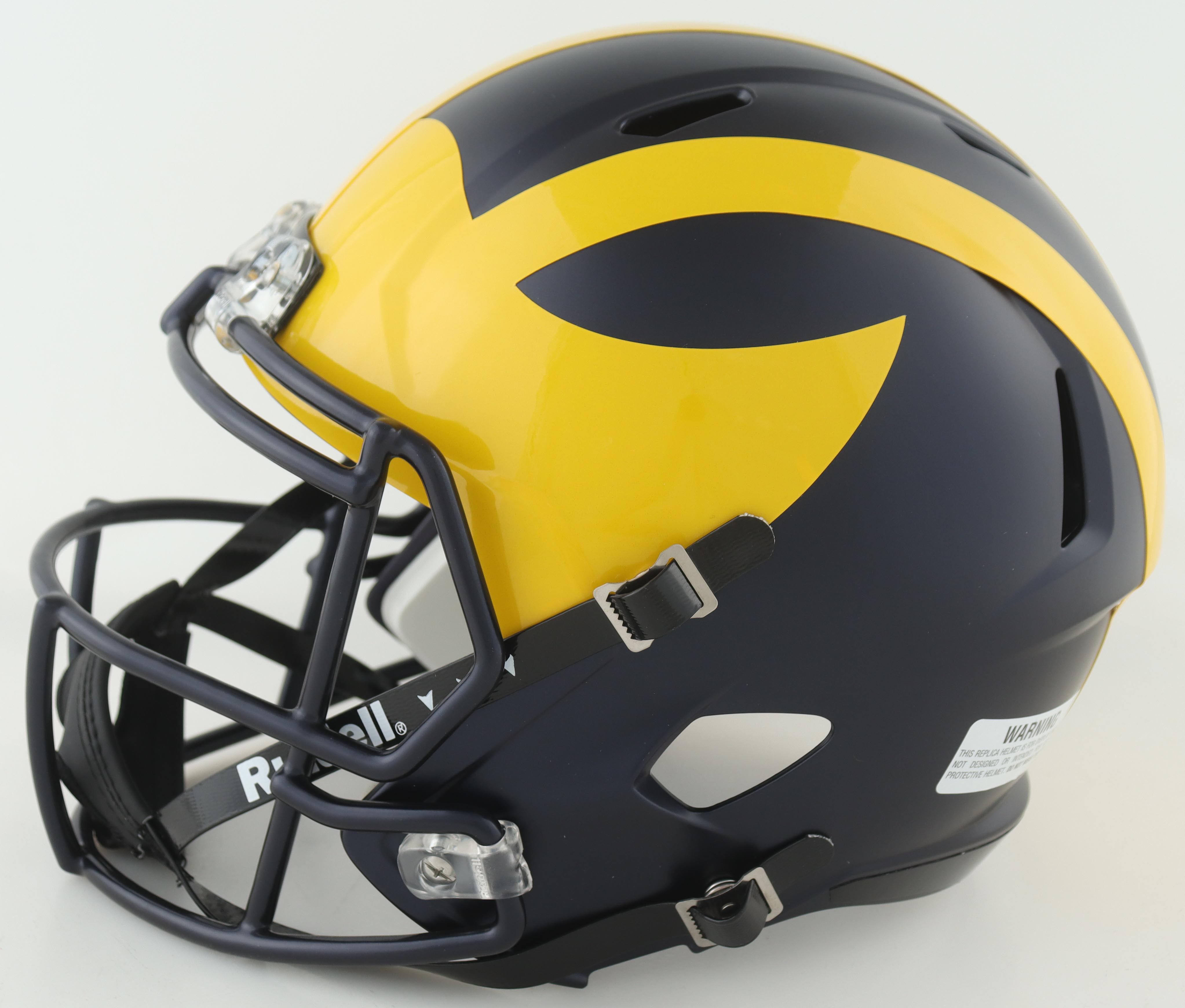 Blake Corum Signed Michigan Wolverines Full-Size Speed Helmet (Beckett) at PristineAuction.com Blake Corum Signed Michigan Wolverines Full-Size Speed Helmet (Beckett) at PristineAuction.com