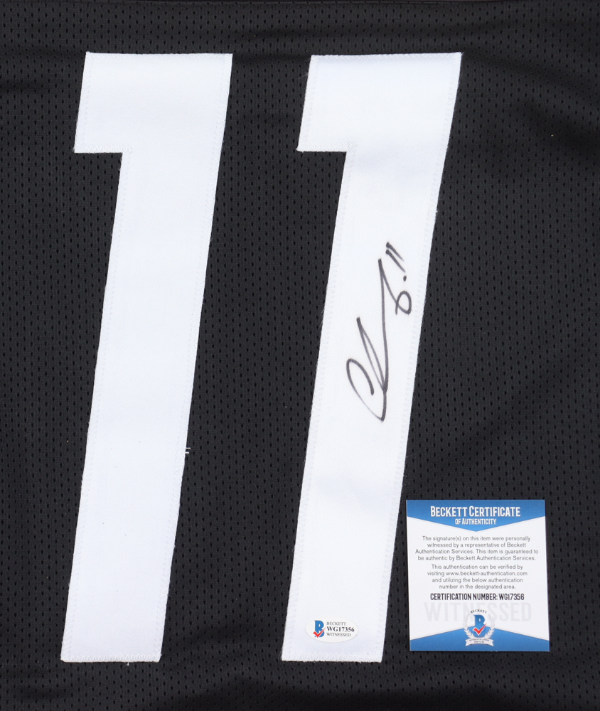 Chase Claypool Signed Jersey (Beckett) at PristineAuction.com Chase Claypool Signed Jersey (Beckett) at PristineAuction.com