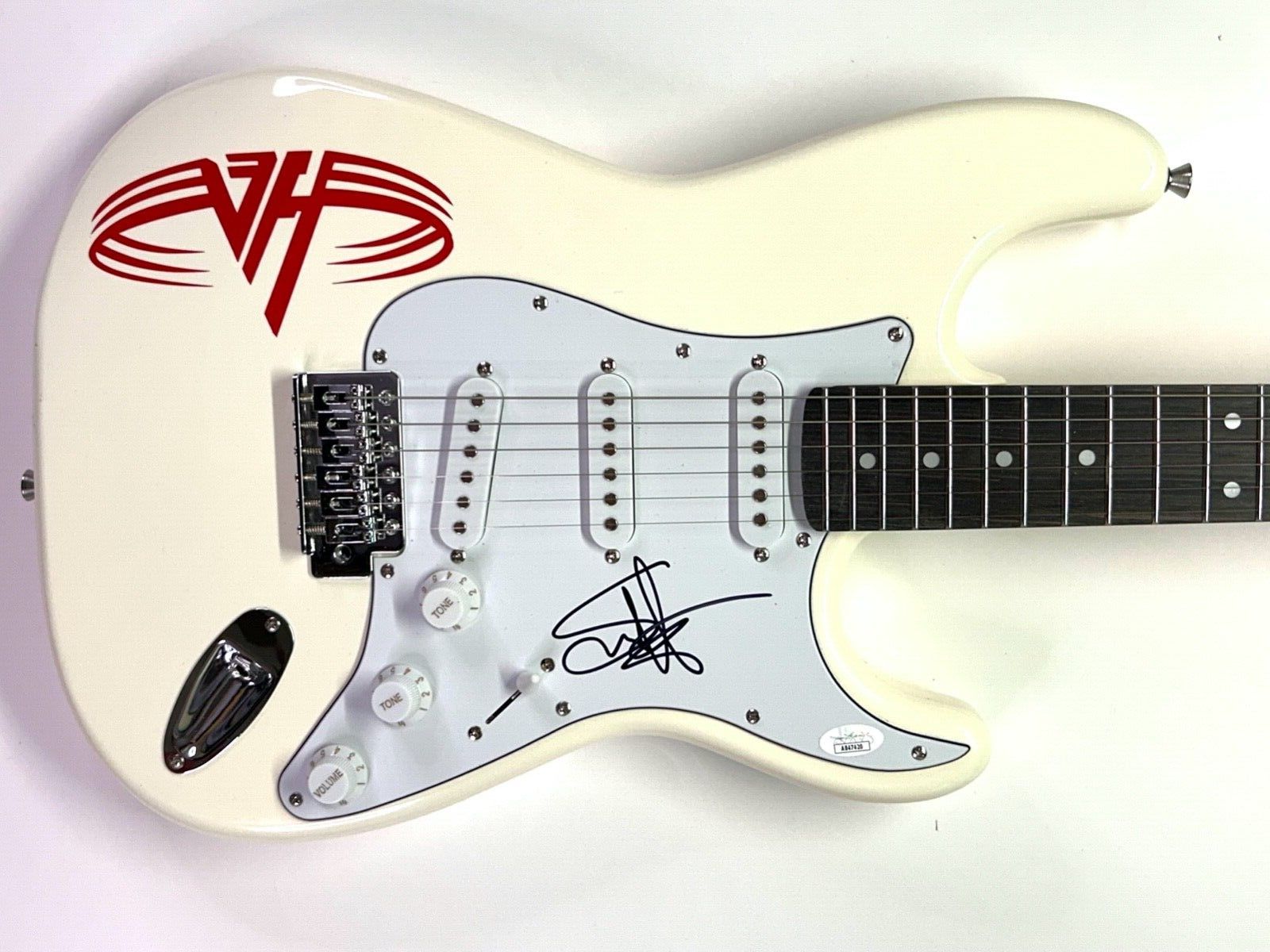 Sammy Hagar Signed 39" Electric Guitar (JSA) at PristineAuction.com Sammy Hagar Signed 39" Electric Guitar (JSA) at PristineAuction.com