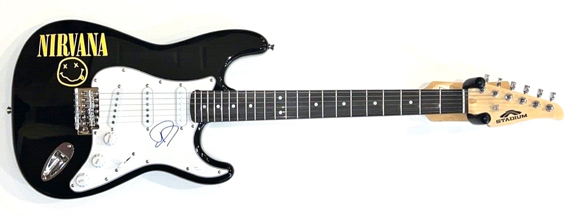Dave Grohl Signed 39" Electric Guitar (JSA) at PristineAuction.com Dave Grohl Signed 39" Electric Guitar (JSA) at PristineAuction.com