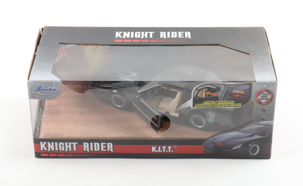 David Hasselhoff Signed "Knight Rider" 1:24 Diecast Car (Beckett) at PristineAuction.com David Hasselhoff Signed "Knight Rider" 1:24 Diecast Car (Beckett) at PristineAuction.com