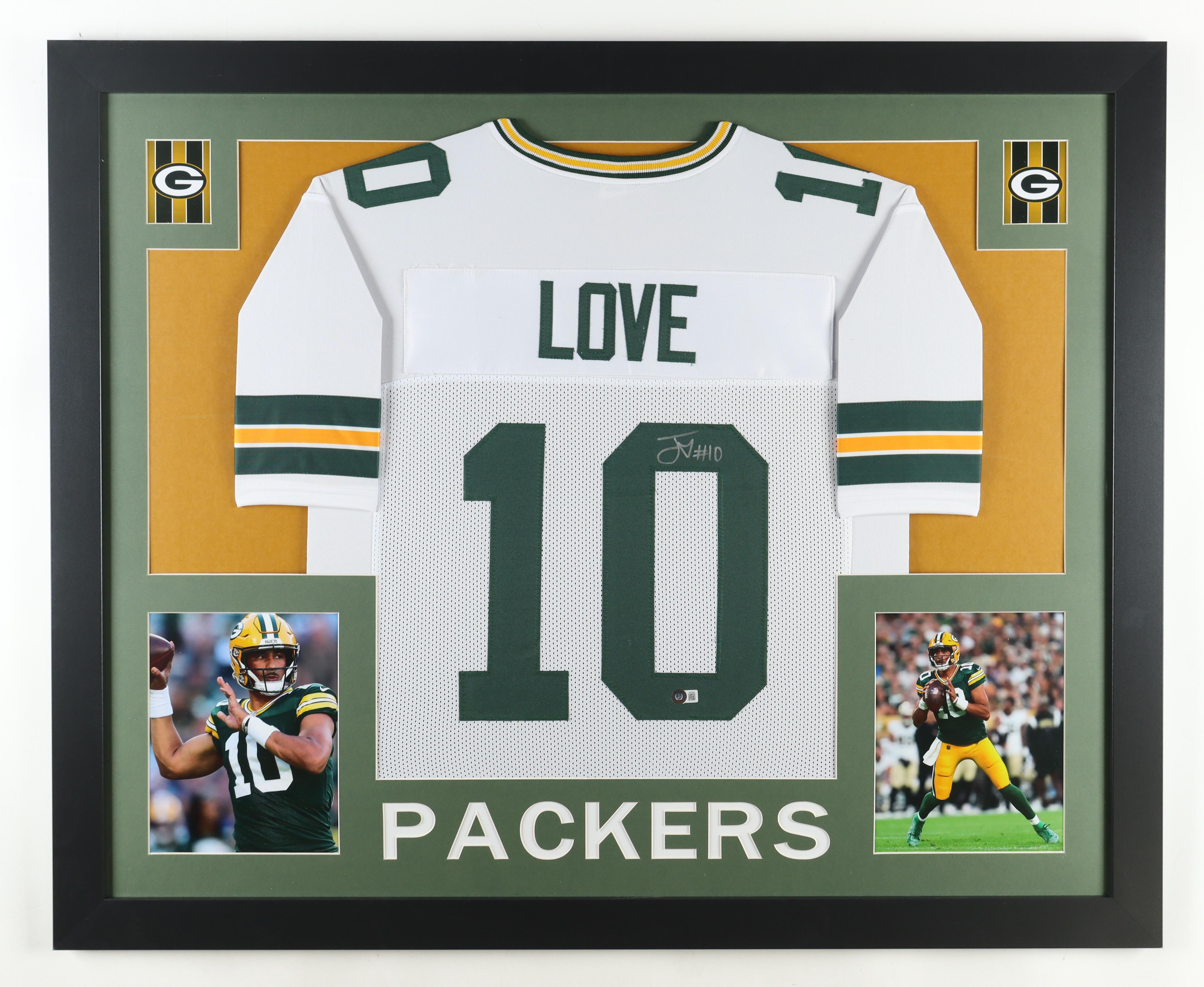 Jordan Love Signed Custom Framed Jersey Display (Beckett) at PristineAuction.com Jordan Love Signed Custom Framed Jersey Display (Beckett) at PristineAuction.com