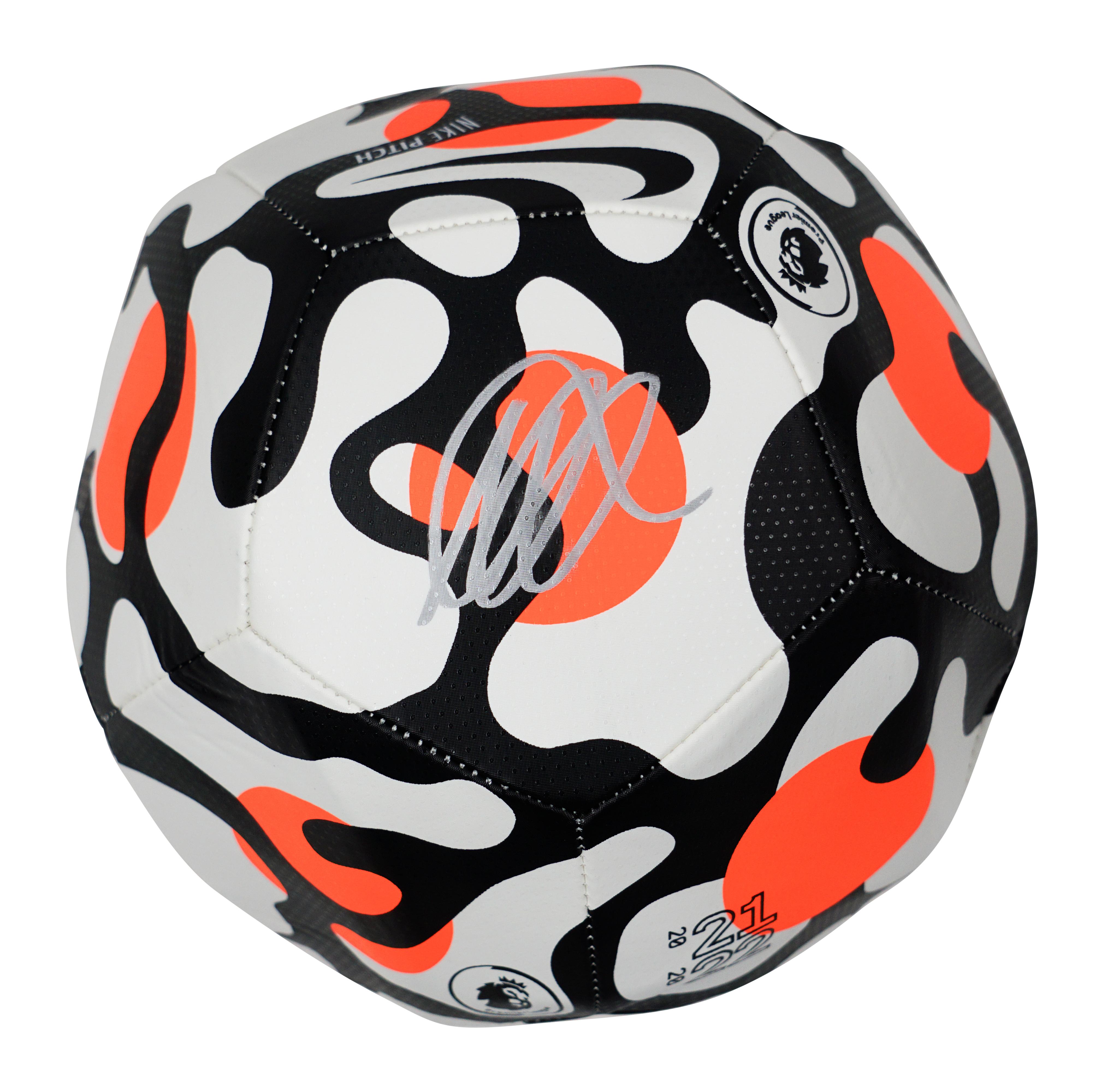 Mason Mount Signed Soccer Ball (Beckett) at PristineAuction.com Mason Mount Signed Soccer Ball (Beckett) at PristineAuction.com