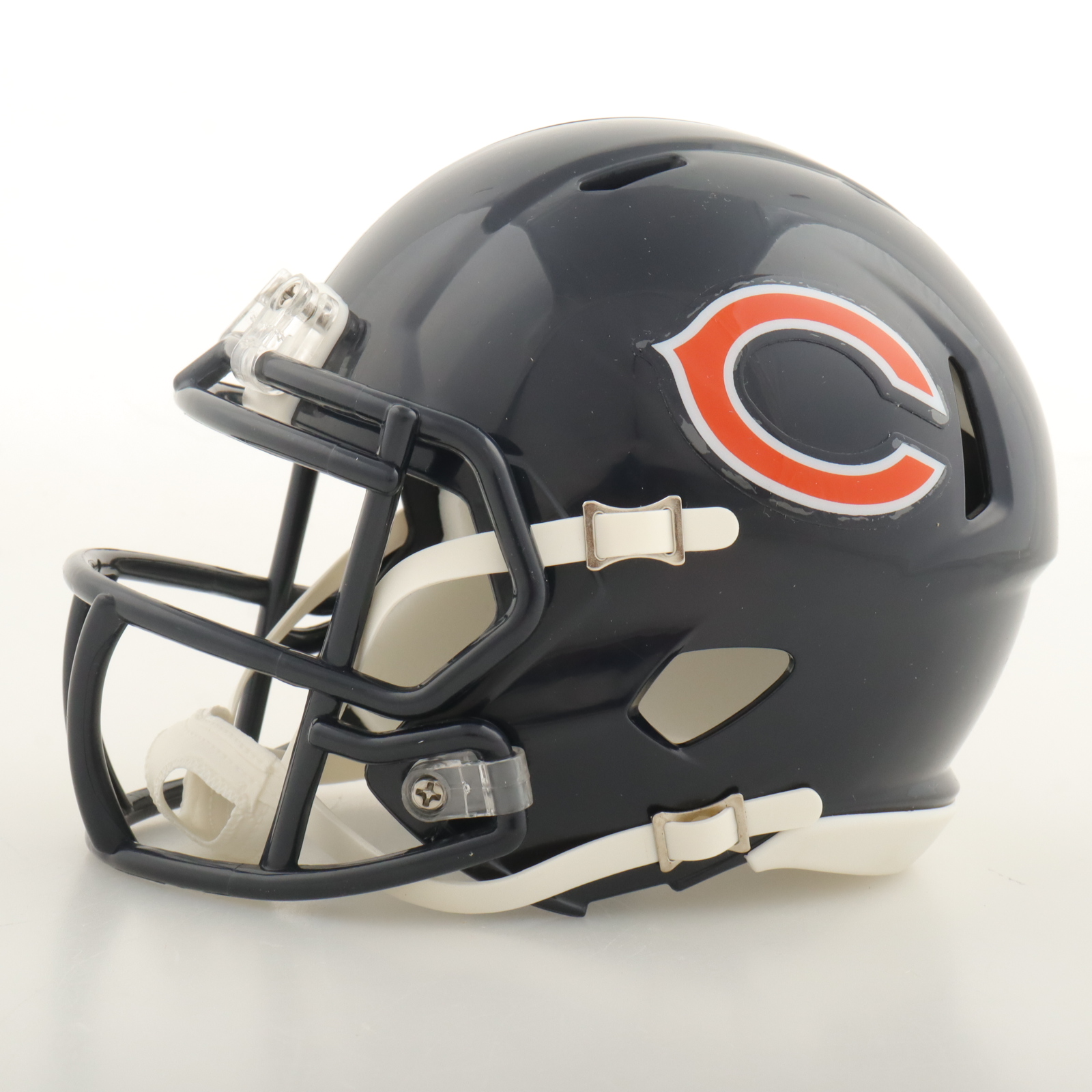 Roschon Johnson Signed Bears Speed Mini Helmet (Beckett) at PristineAuction.com Roschon Johnson Signed Bears Speed Mini Helmet (Beckett) at PristineAuction.com