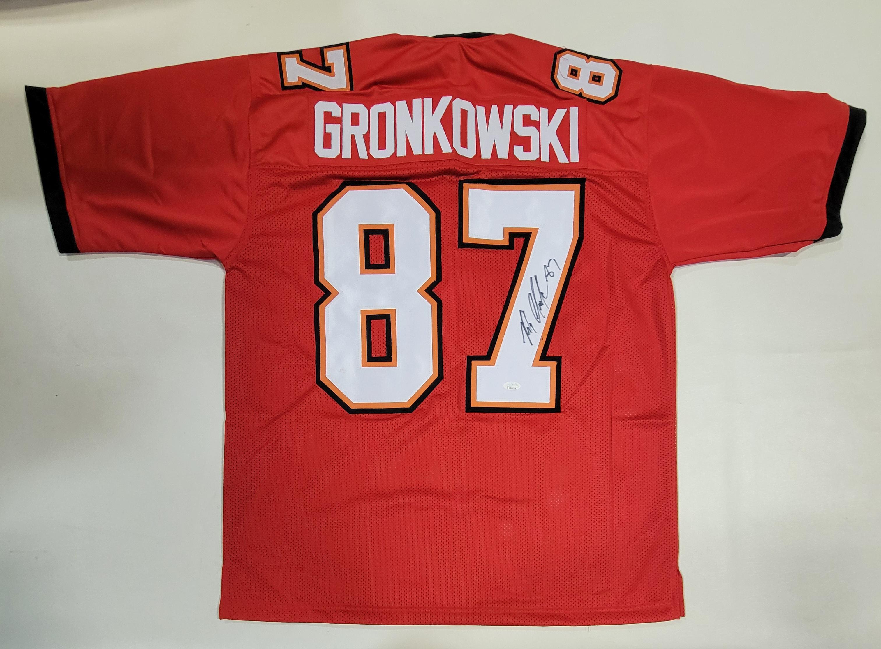 Rob Gronkowski Signed Jersey (JSA) at PristineAuction.com Rob Gronkowski Signed Jersey (JSA) at PristineAuction.com