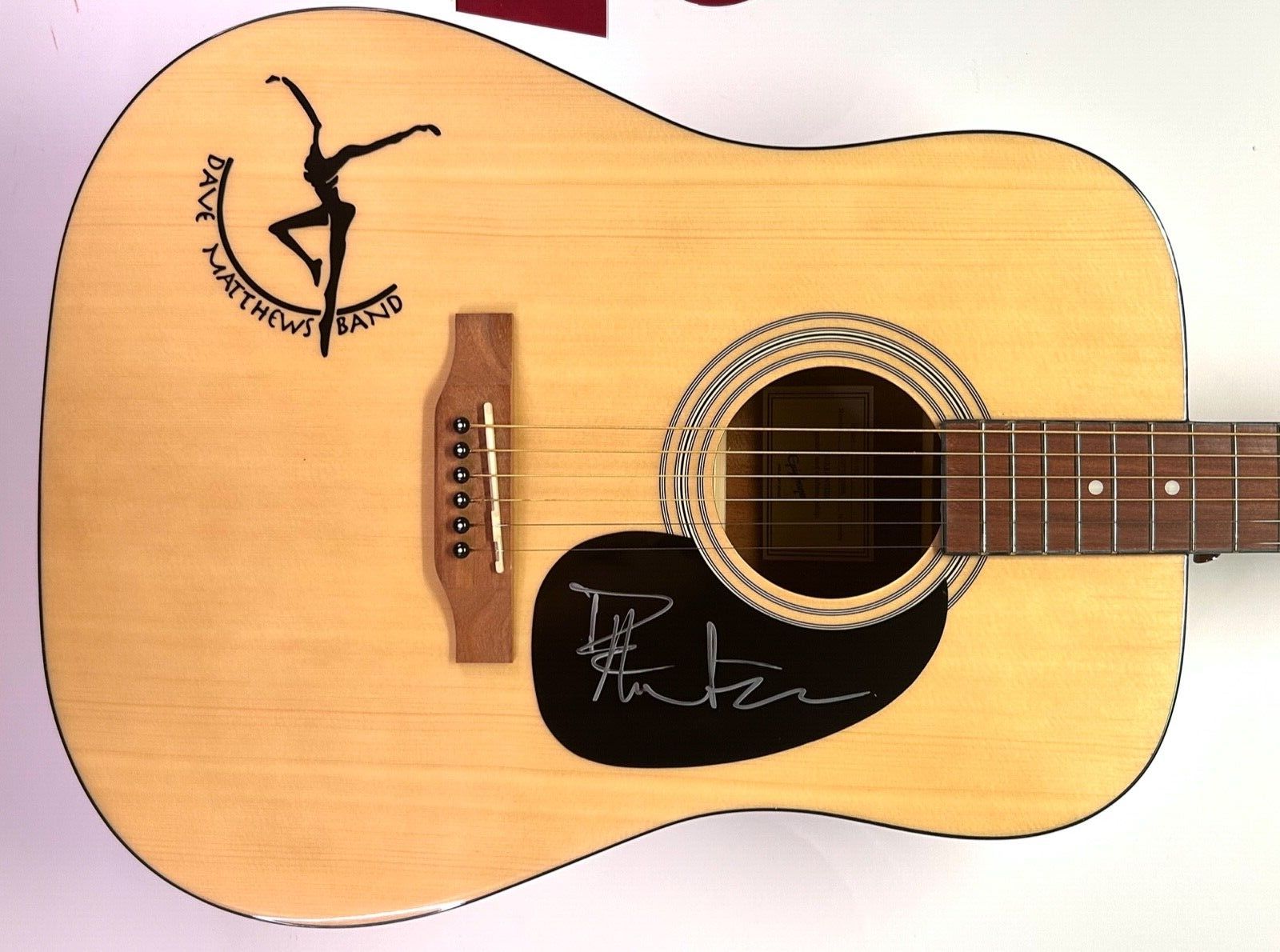Dave Matthews Signed 39" Electric Guitar (JSA) at PristineAuction.com Dave Matthews Signed 39" Electric Guitar (JSA) at PristineAuction.com