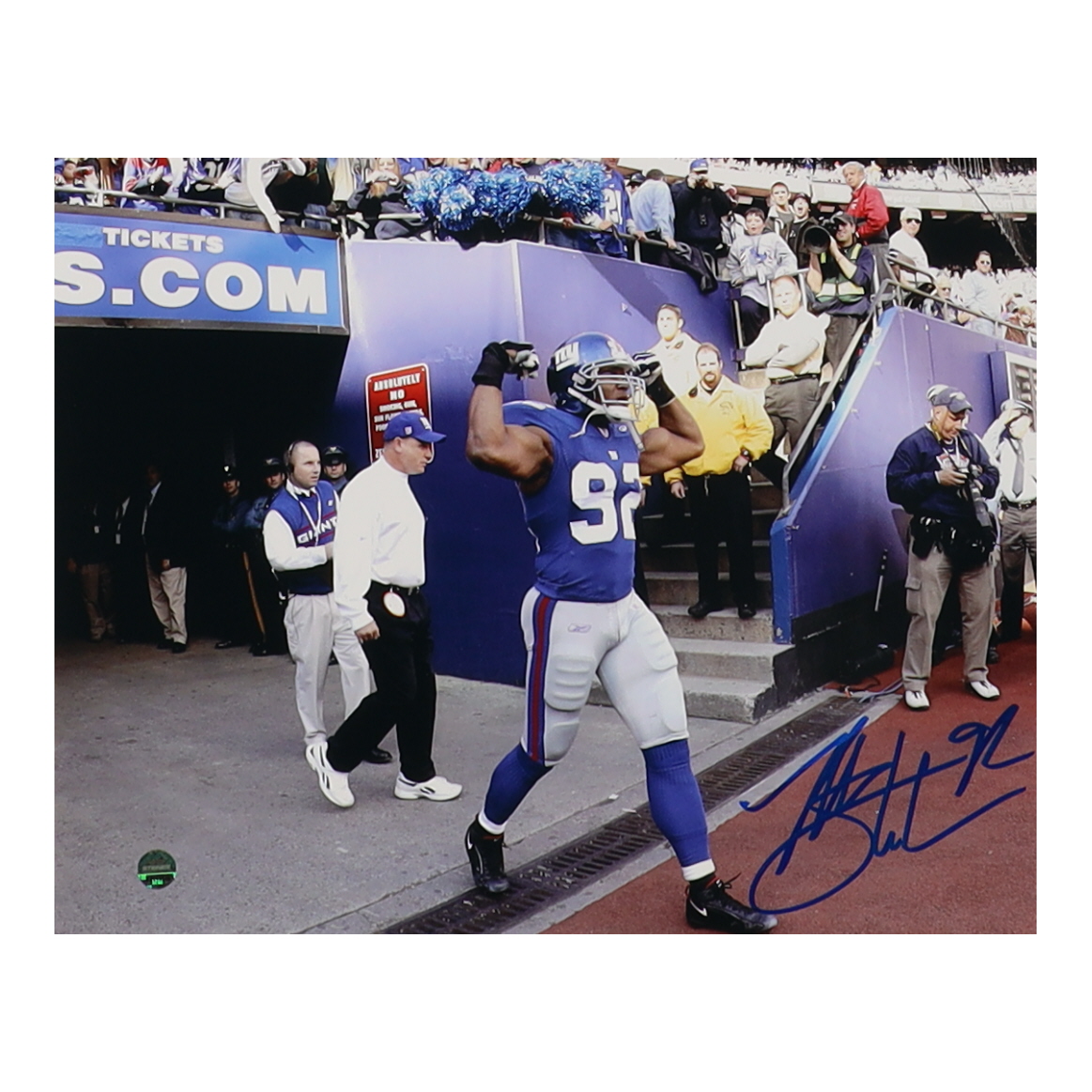 Michael Strahan Signed Giants 8x10 Photo (Steiner) at PristineAuction.com Michael Strahan Signed Giants 8x10 Photo (Steiner) at PristineAuction.com