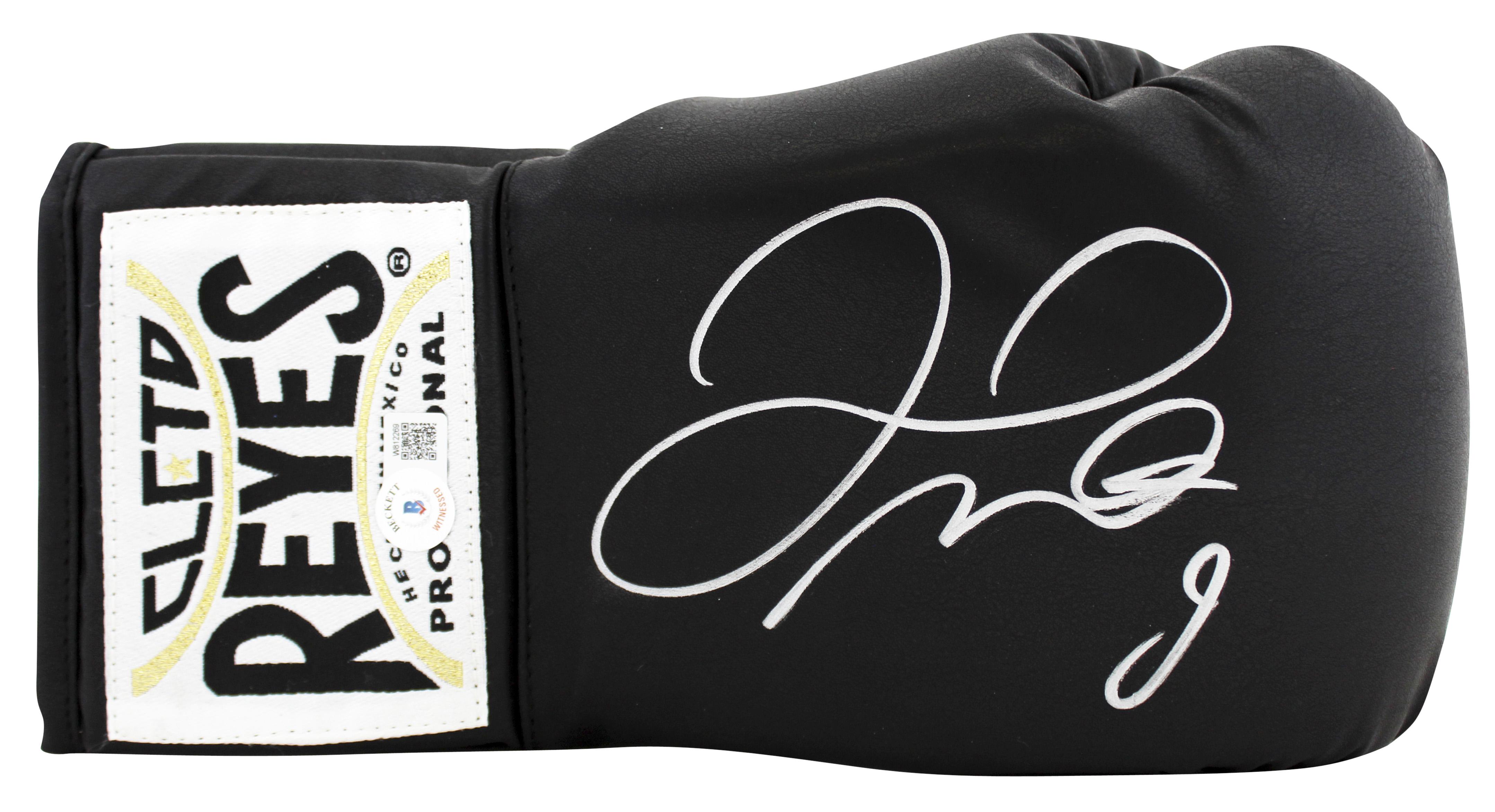 Floyd Mayweather Jr. Signed Cleto Reyes Boxing Glove (Beckett) at PristineAuction.com Floyd Mayweather Jr. Signed Cleto Reyes Boxing Glove (Beckett) at PristineAuction.com