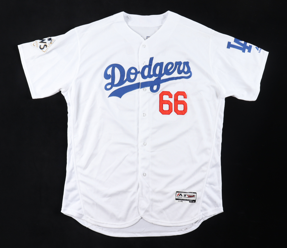 Yasiel Puig Signed Jersey (Beckett & Puig) at PristineAuction.com Yasiel Puig Signed Jersey (Beckett & Puig) at PristineAuction.com