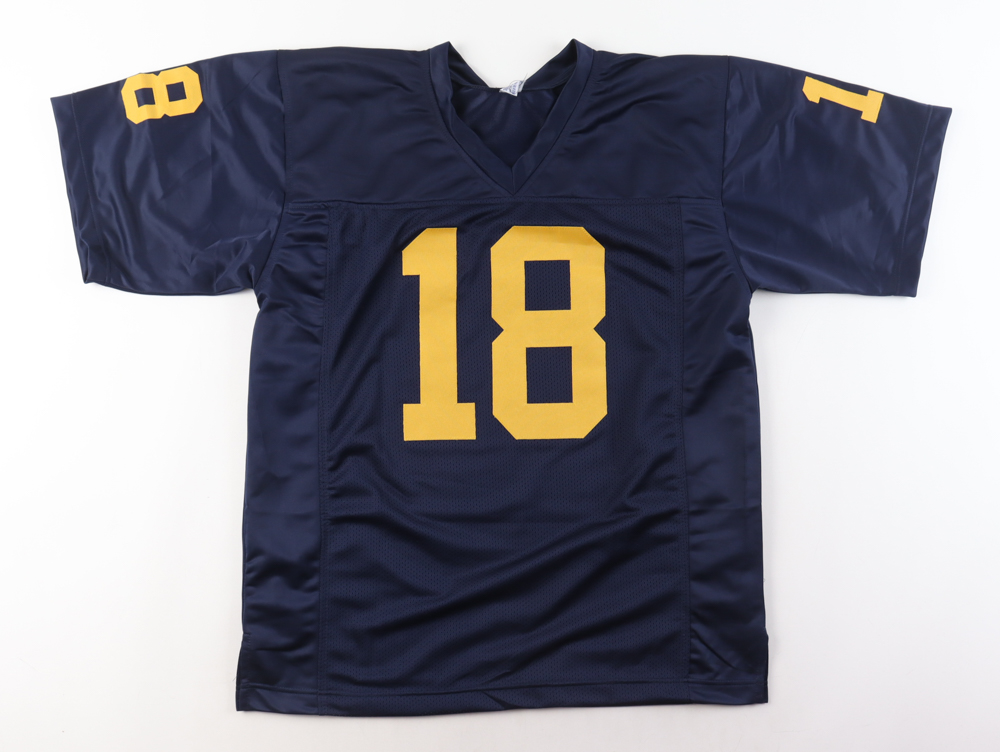 Colston Loveland Signed Jersey Inscribed "2023 National Champs" (Beckett) at PristineAuction.com Colston Loveland Signed Jersey Inscribed "2023 National Champs" (Beckett) at PristineAuction.com