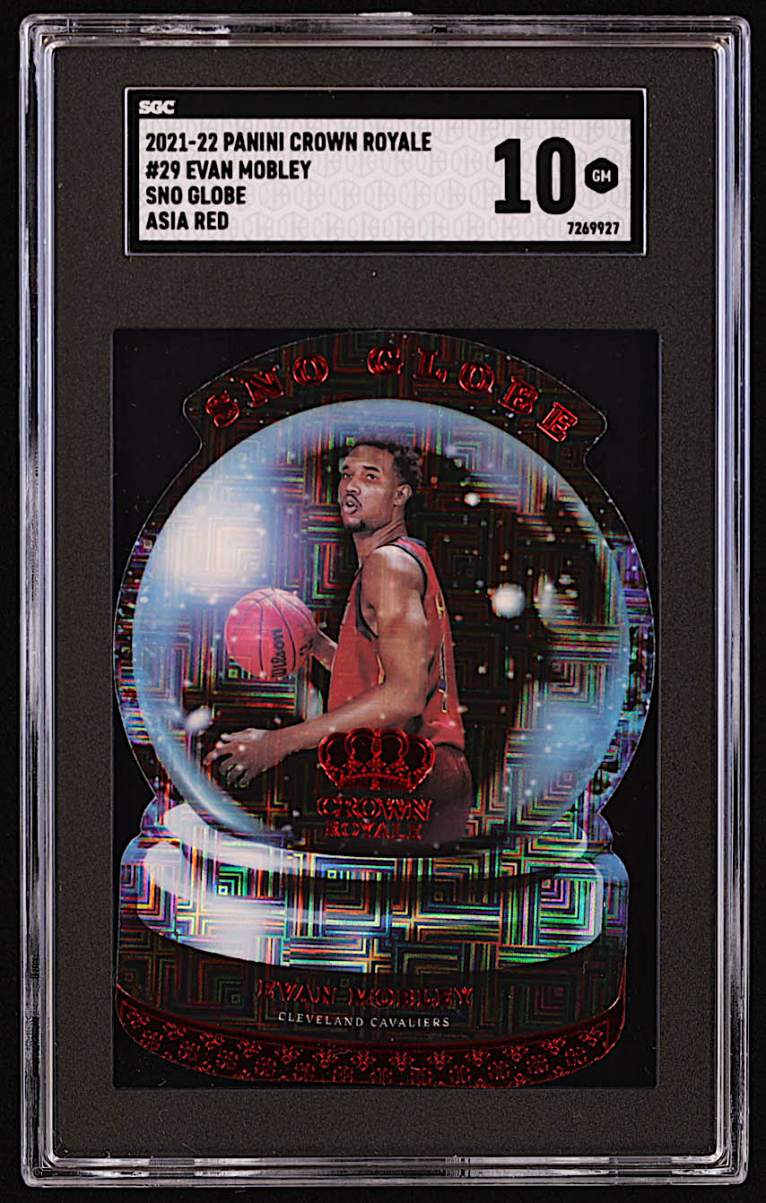 Evan Mobley 2021-22 Crown Royale Sno Globe Asia Red #29 (SGC 10) at PristineAuction.com Evan Mobley 2021-22 Crown Royale Sno Globe Asia Red #29 (SGC 10) at PristineAuction.com