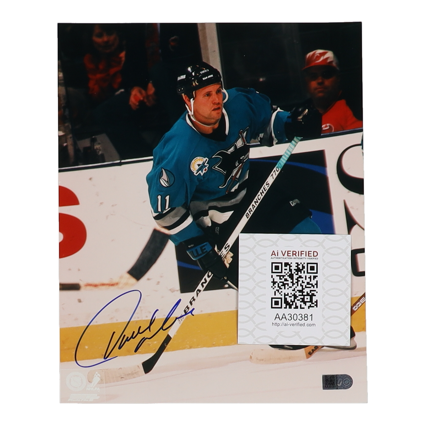 Owen Nolan Signed Sharks 8x10 Photo (AIV) at PristineAuction.com Owen Nolan Signed Sharks 8x10 Photo (AIV) at PristineAuction.com