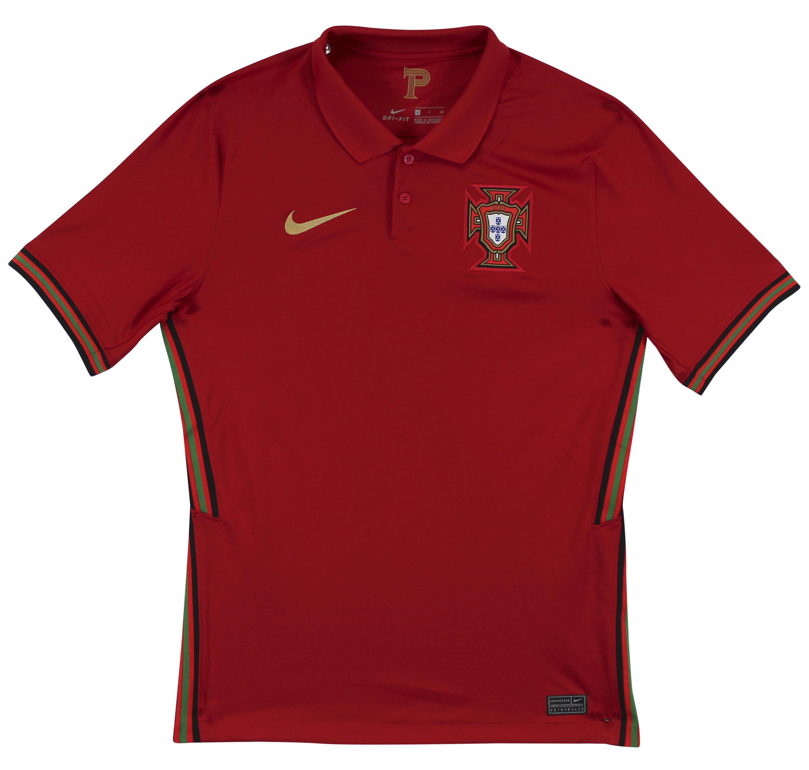 Cristiano Ronaldo Signed Portugal Nike Jersey (Beckett) at PristineAuction.com Cristiano Ronaldo Signed Portugal Nike Jersey (Beckett) at PristineAuction.com