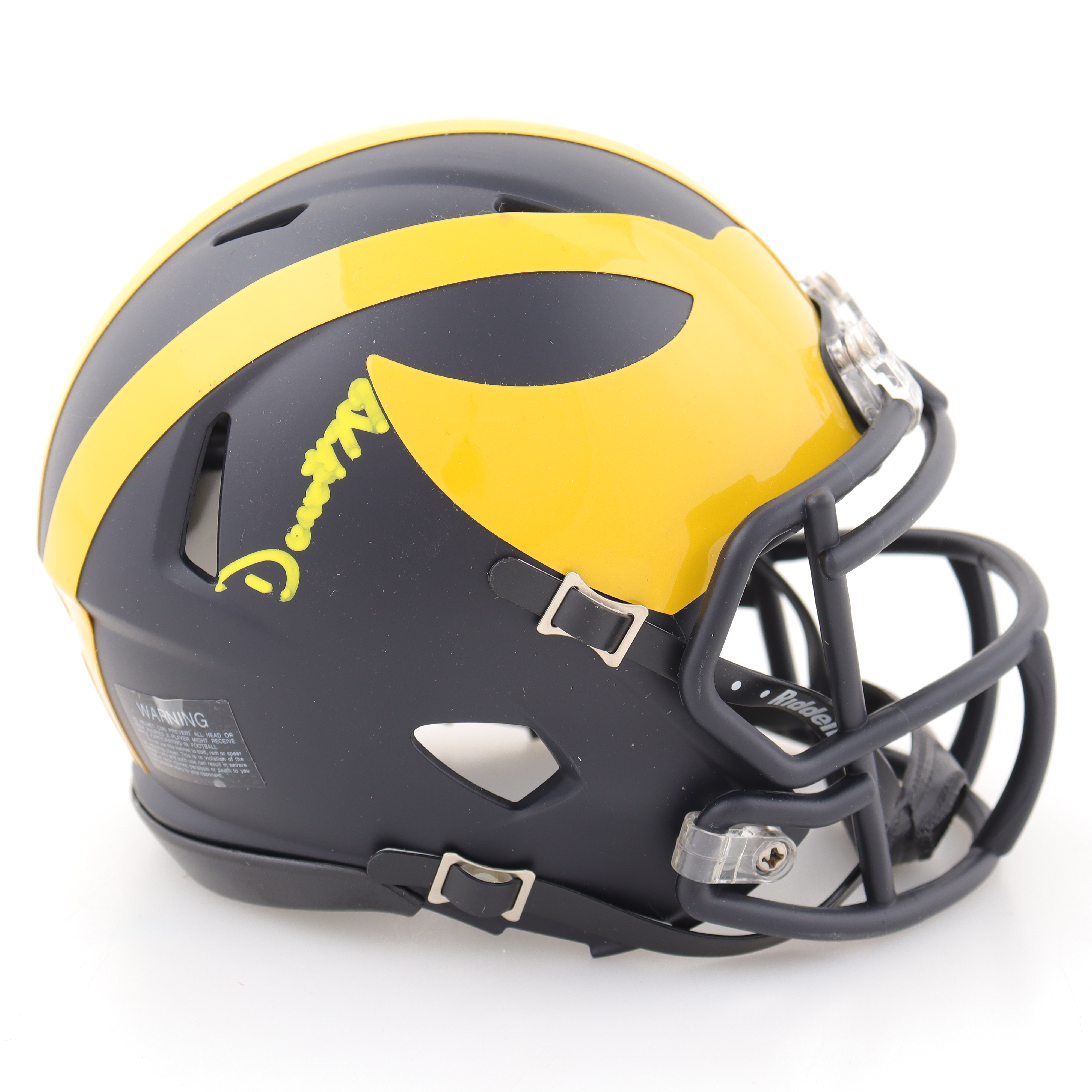 Donovan Edwards Signed Michigan Wolverines Speed Mini Helmet (JSA) at PristineAuction.com Donovan Edwards Signed Michigan Wolverines Speed Mini Helmet (JSA) at PristineAuction.com