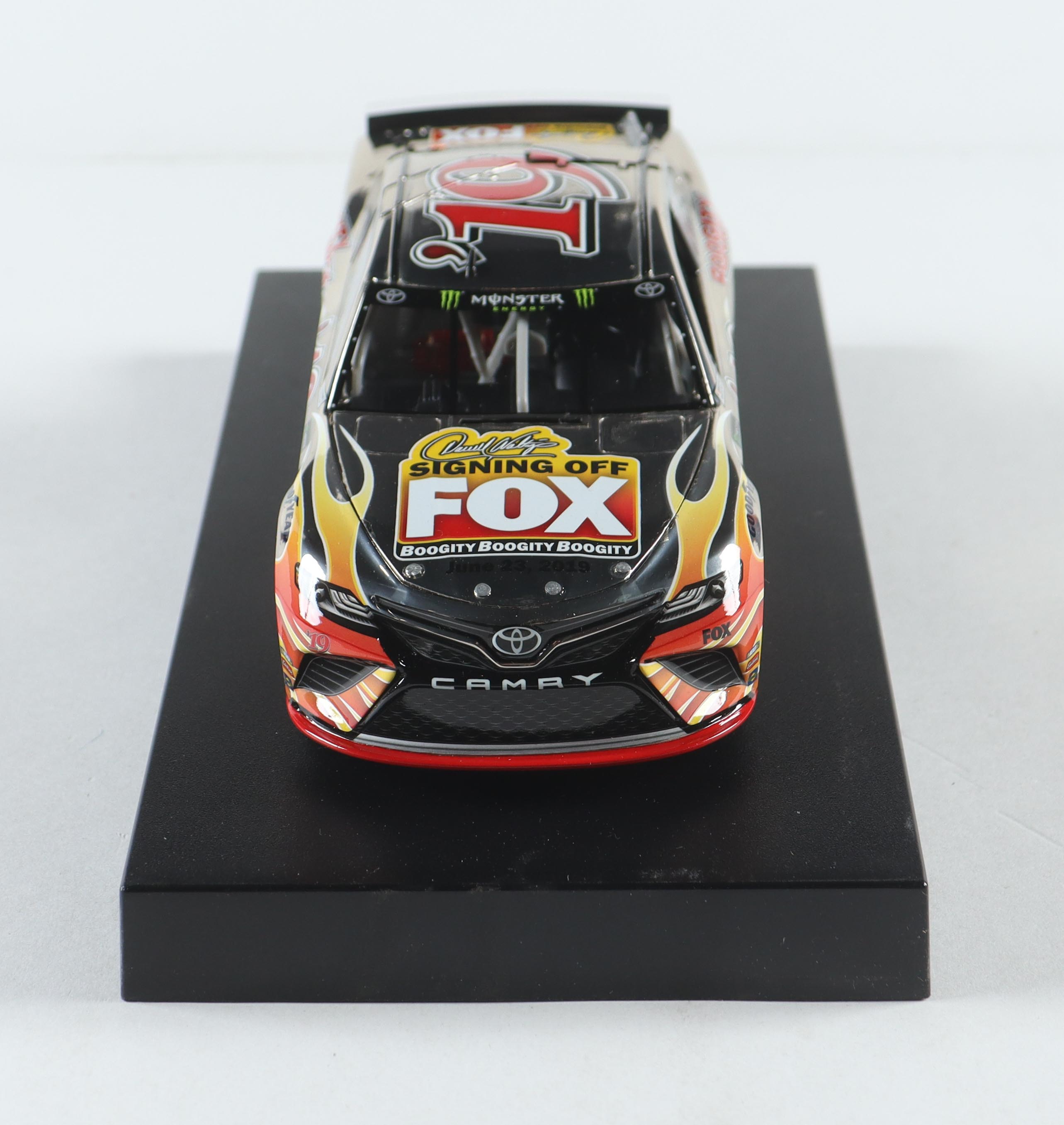 Darrell Waltrip LE #19 Fox Signing Off 2019 Camry Color Chrome 1:24 Diecast Car at PristineAuction.com Darrell Waltrip LE #19 Fox Signing Off 2019 Camry Color Chrome 1:24 Diecast Car at PristineAuction.com